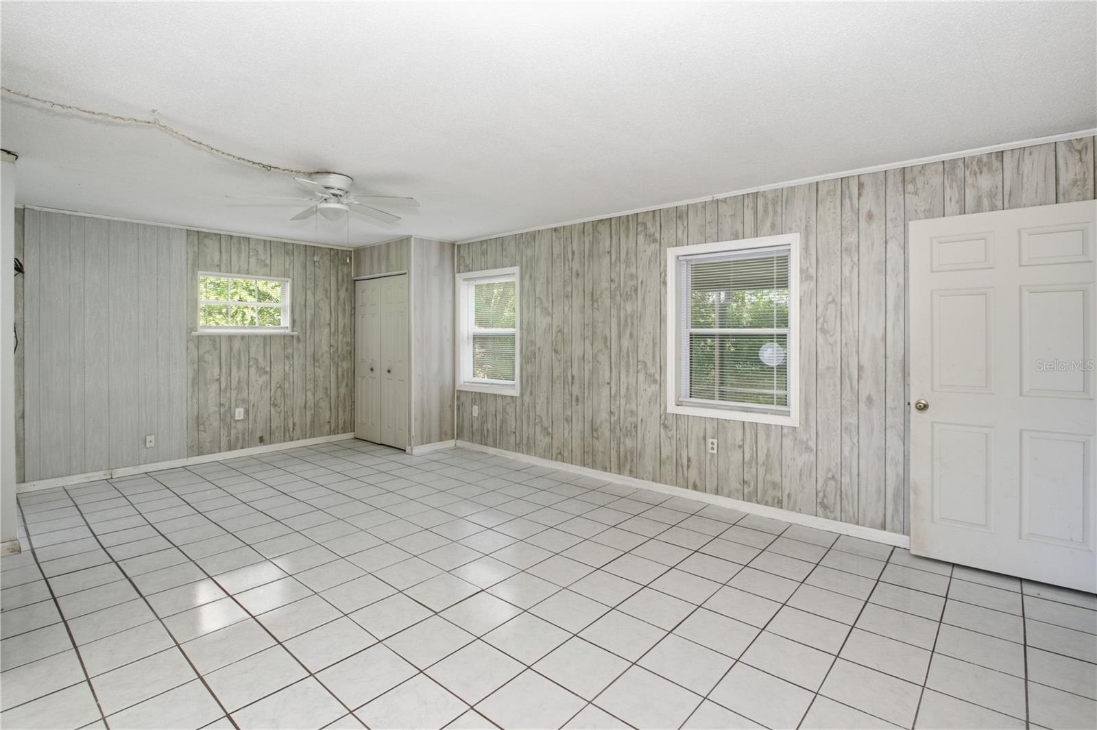 FAIRLANE ESTATES - Residential