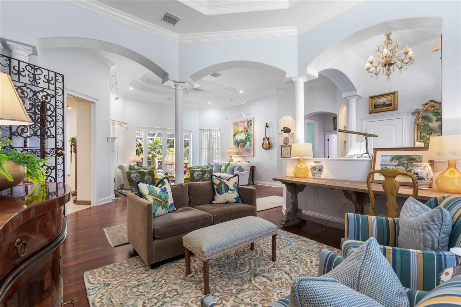 SANCTUARY SUB - Residential