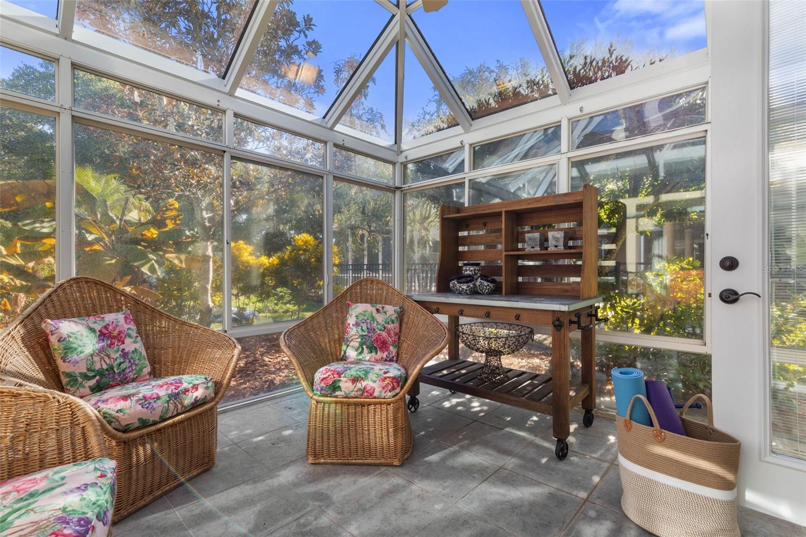 SANCTUARY SUB - Residential