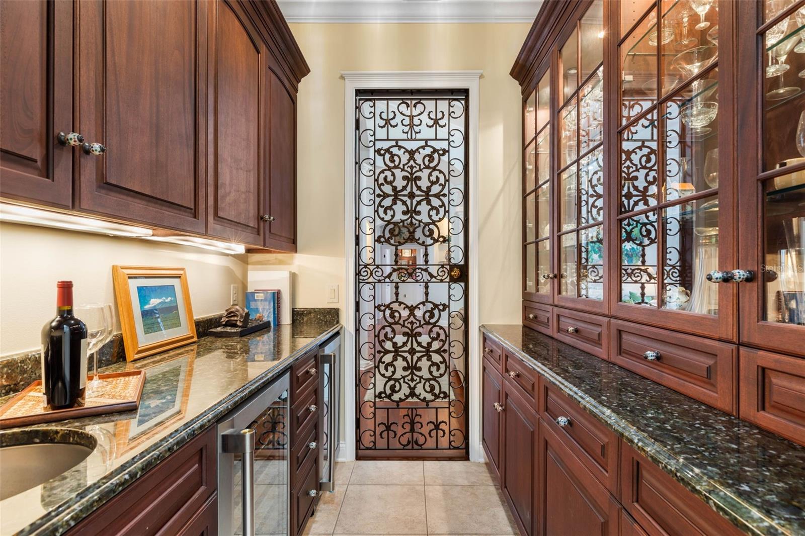 SANCTUARY SUB - Residential