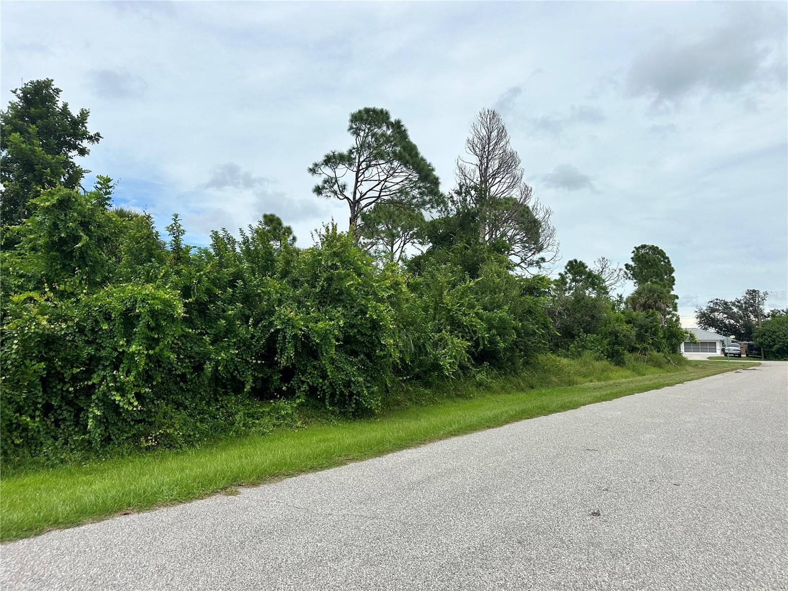 PORT CHARLOTTE SEC 065 - Land