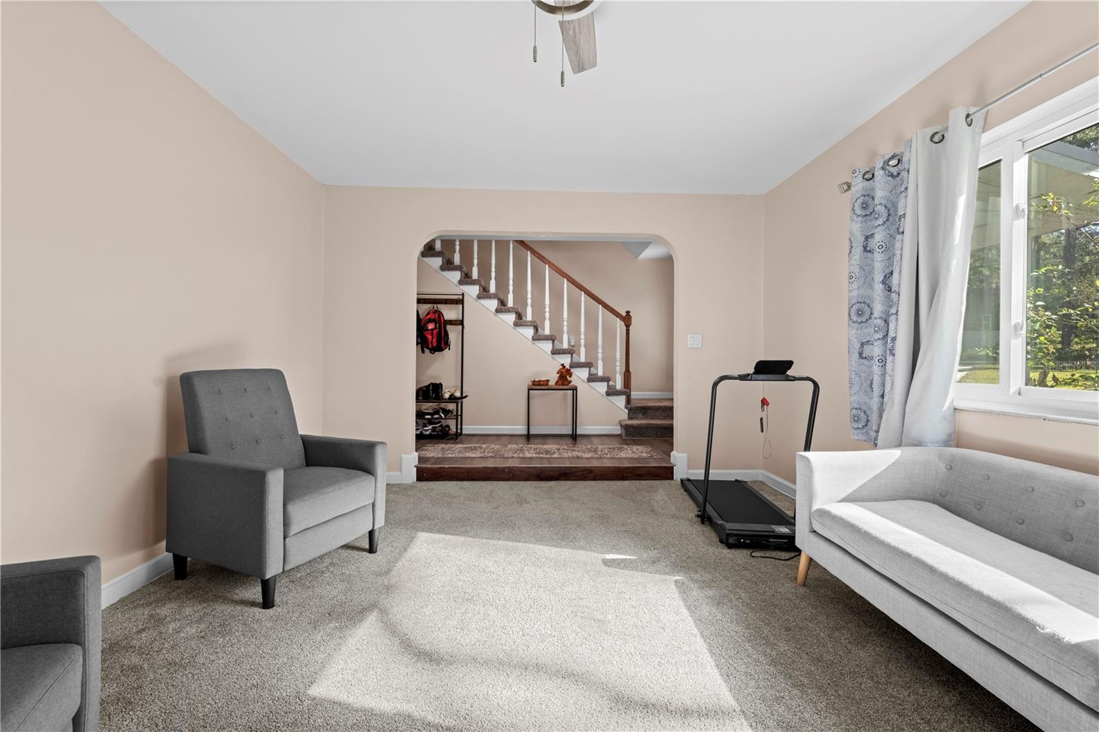 TOWN & COUNTRY - Residential