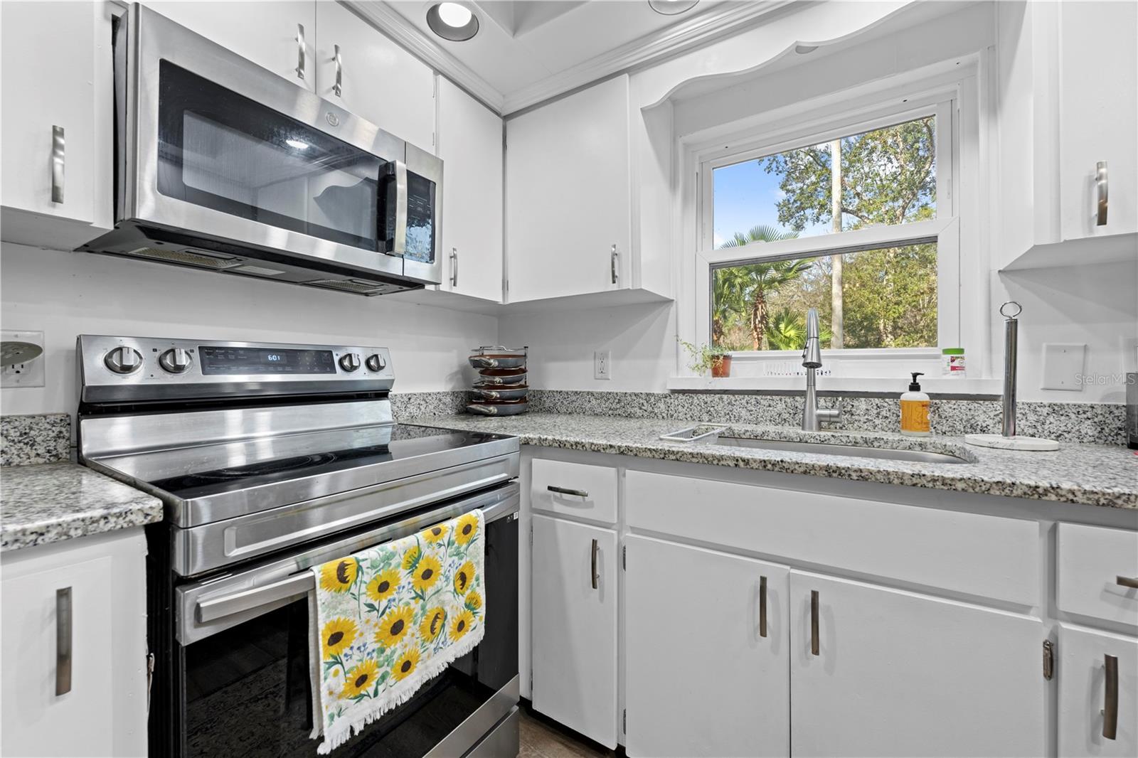 TOWN & COUNTRY - Residential