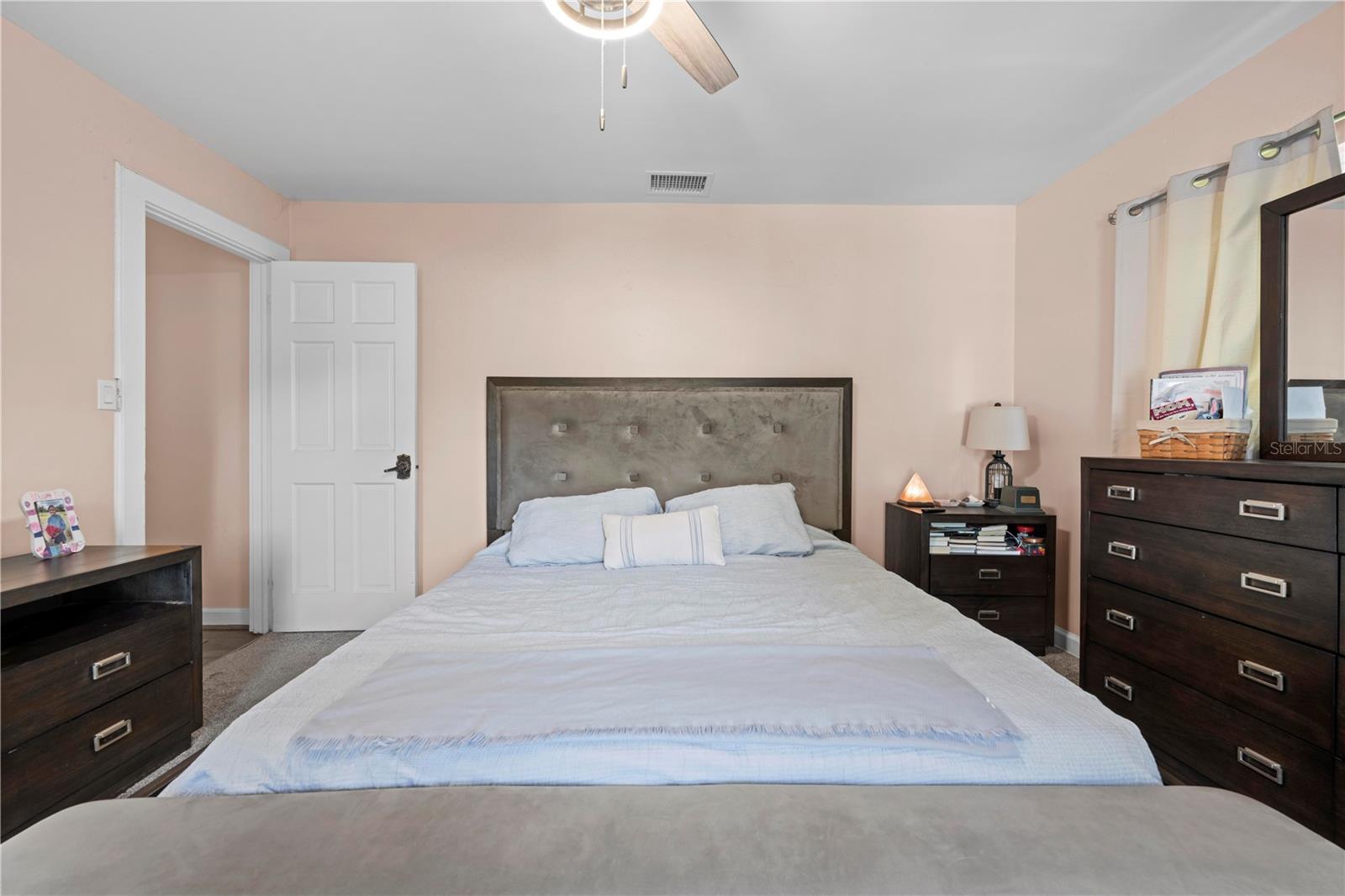 TOWN & COUNTRY - Residential