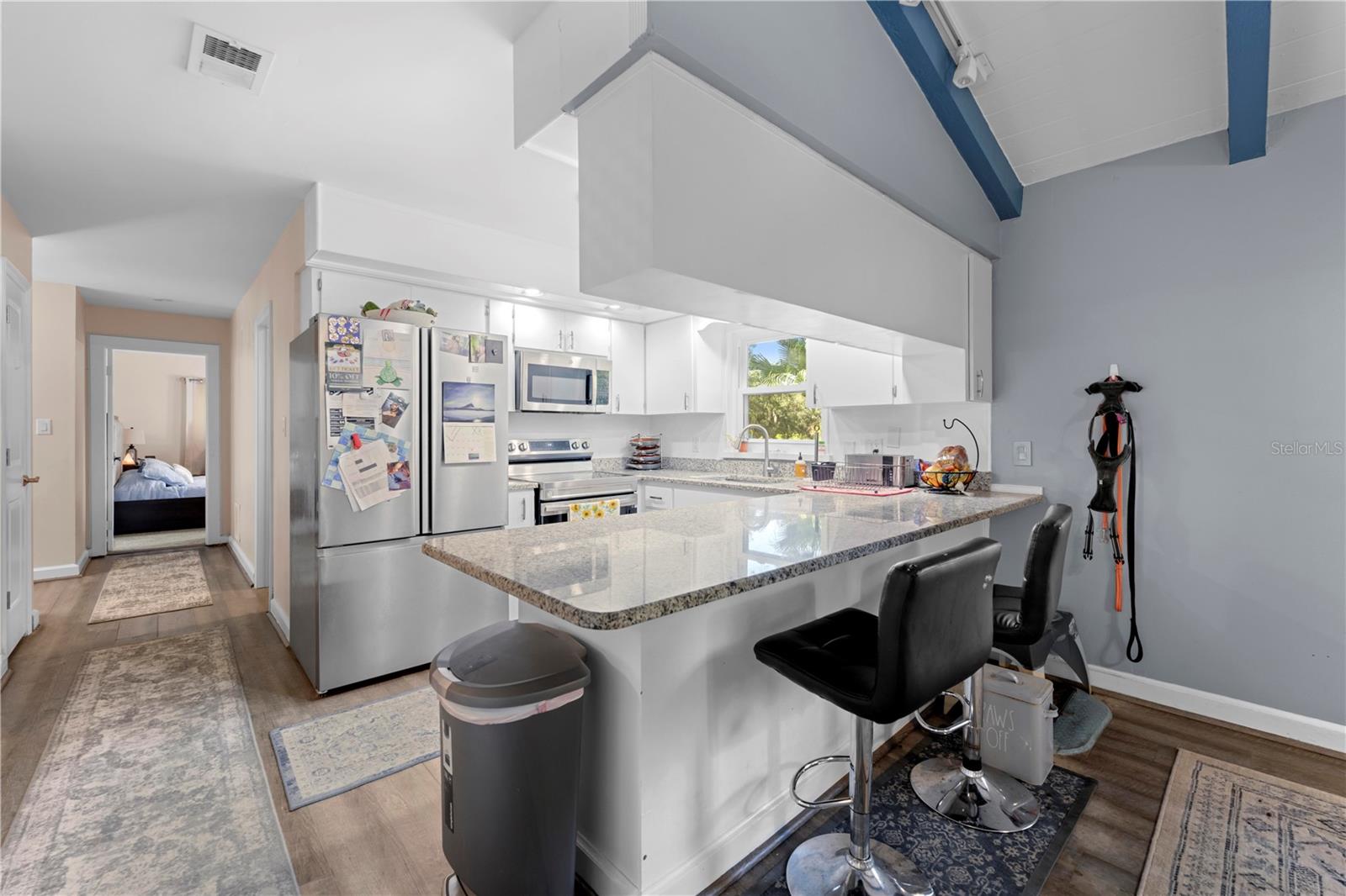 TOWN & COUNTRY - Residential