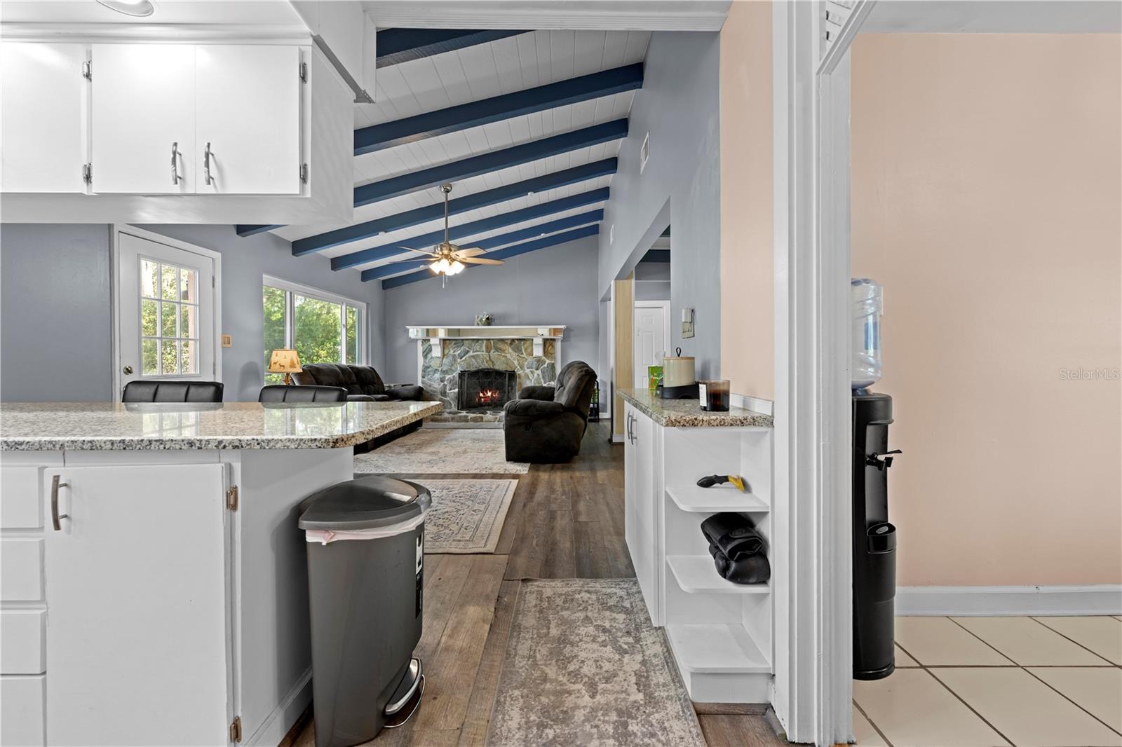 TOWN & COUNTRY - Residential