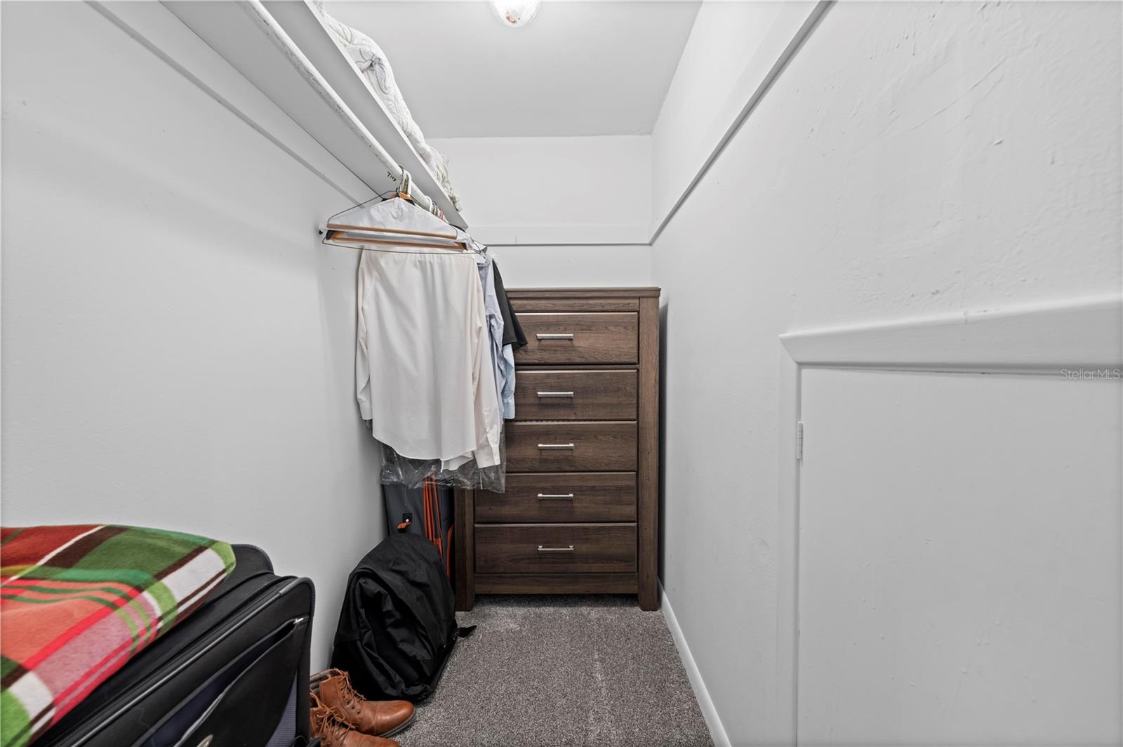 TOWN & COUNTRY - Residential