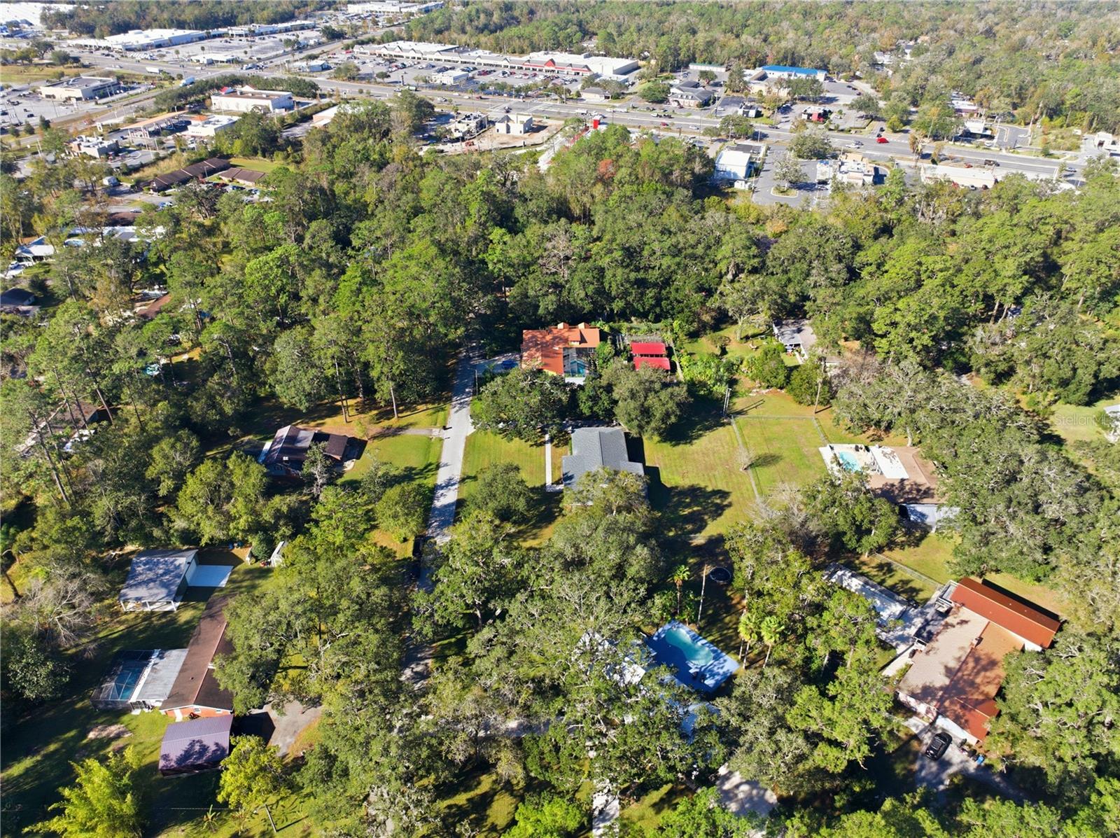 TOWN & COUNTRY - Residential