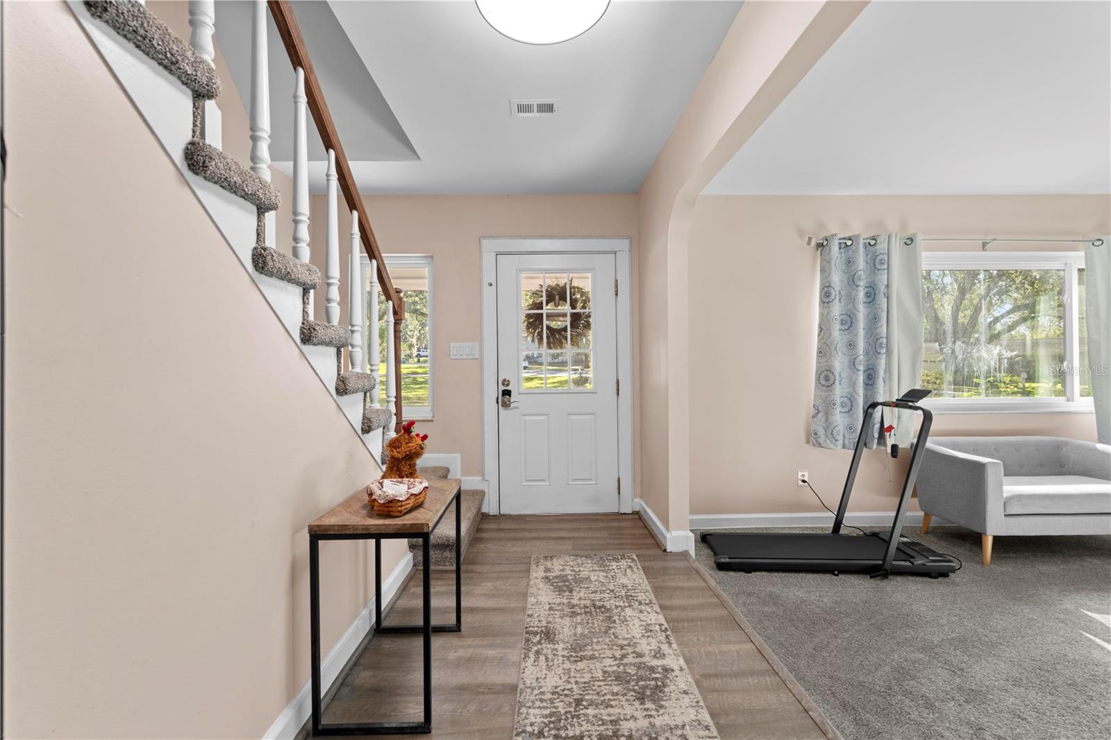 TOWN & COUNTRY - Residential