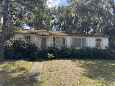 Photo of 1234 NE 8th Street, Ocala, FL 34470 (MLS # OM734514)