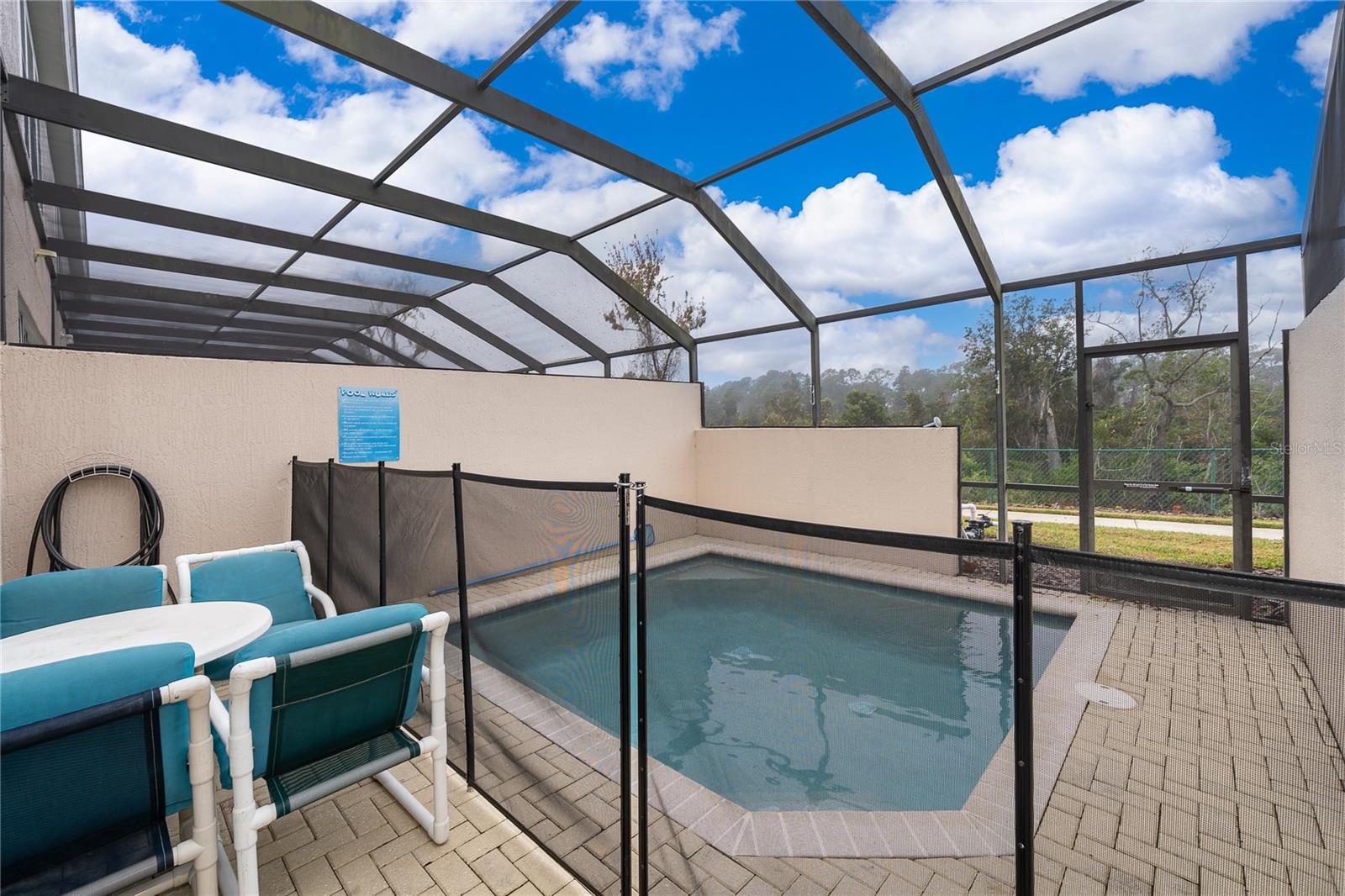 WINDSOR PALMS TWNHMS PH 3A - Residential