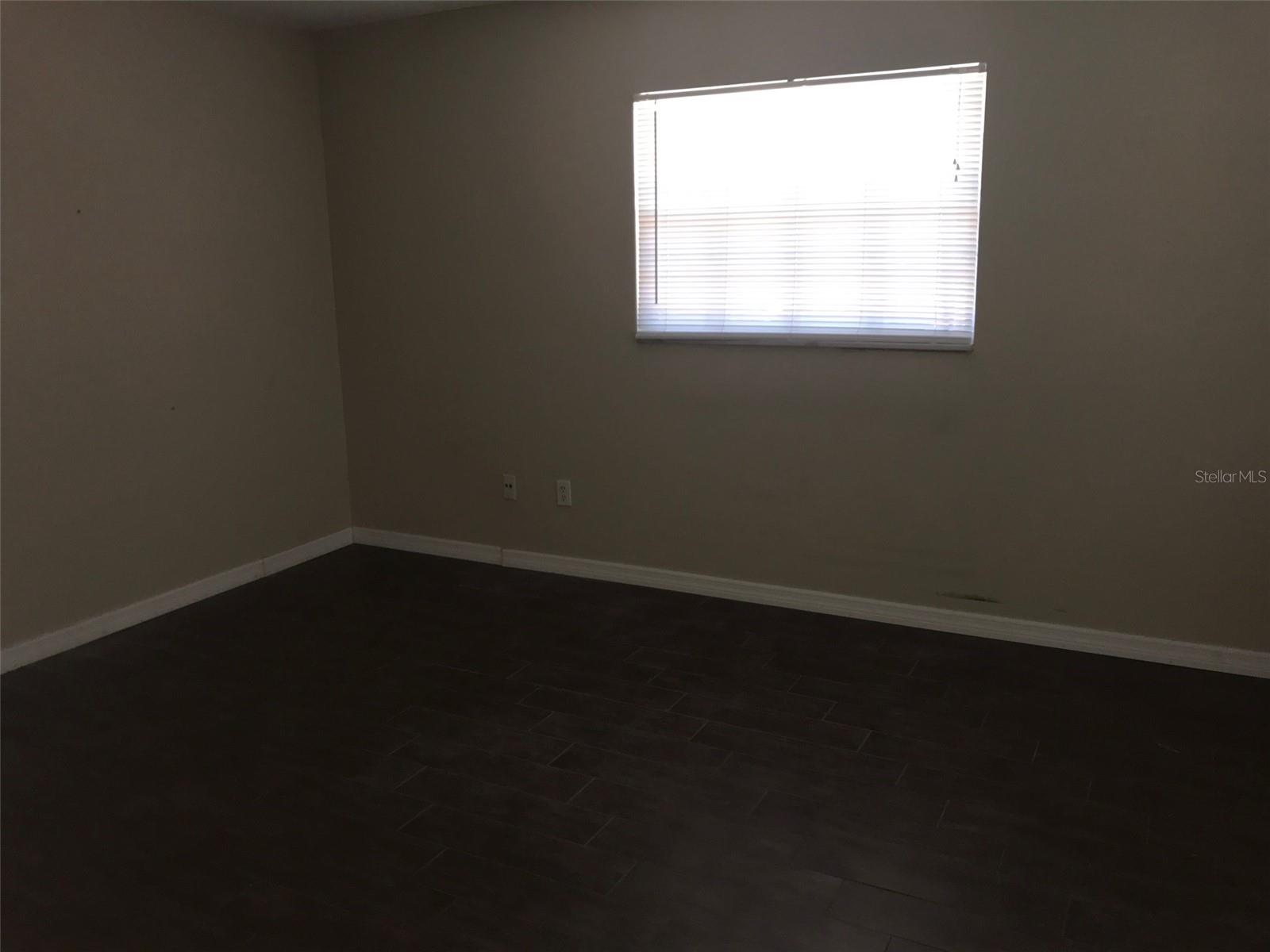 HYER HOUSE CONDOS - Residential Lease