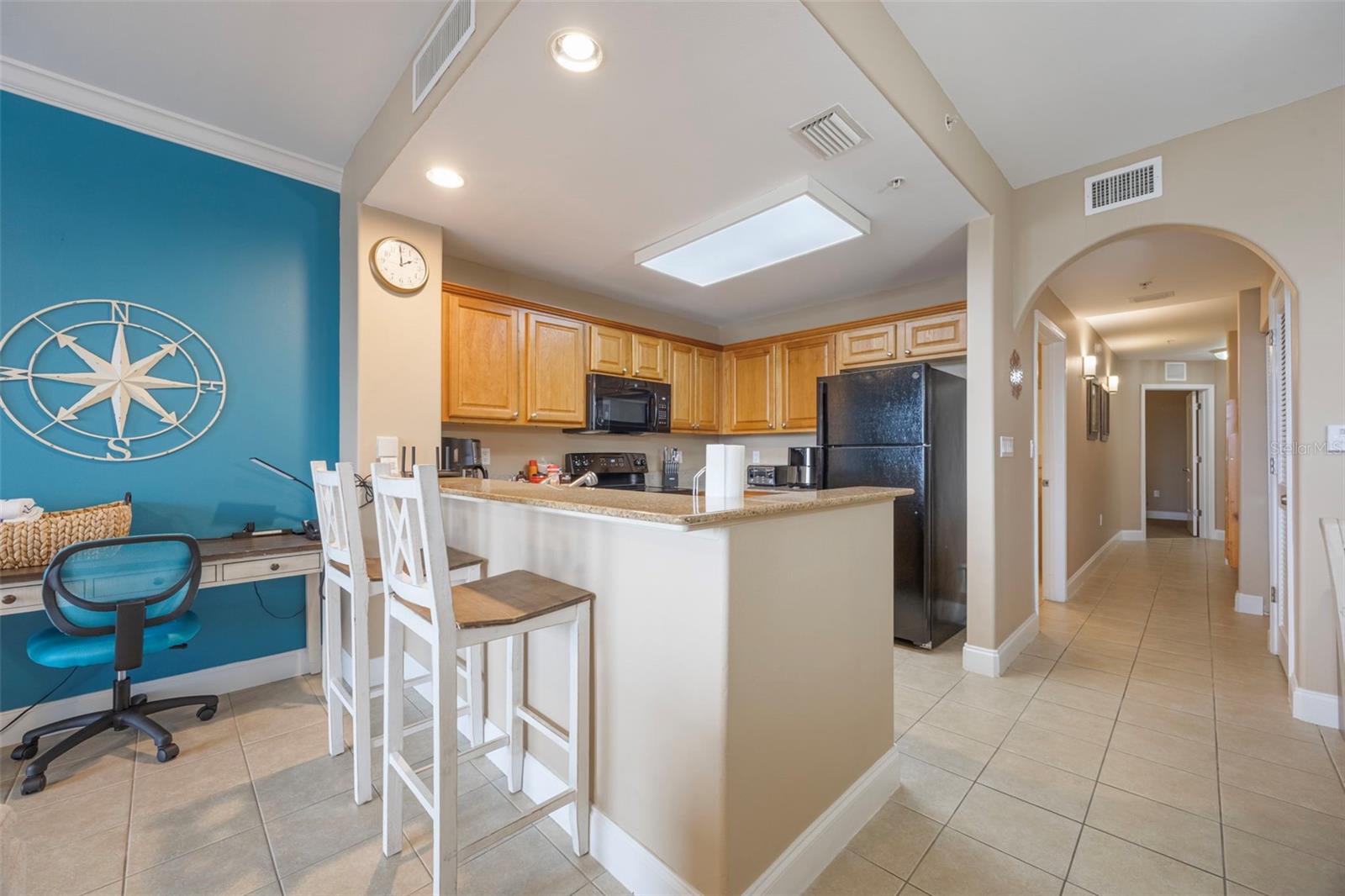 BLUE HERON BCH RESIDENCE TWR 02 CONDO - Residential