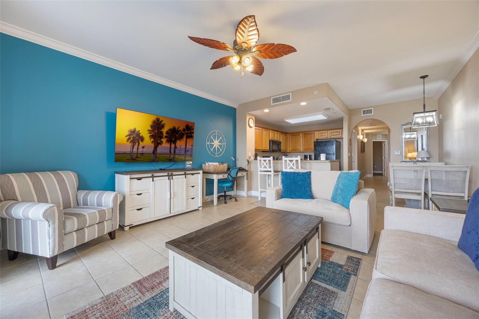 BLUE HERON BCH RESIDENCE TWR 02 CONDO - Residential