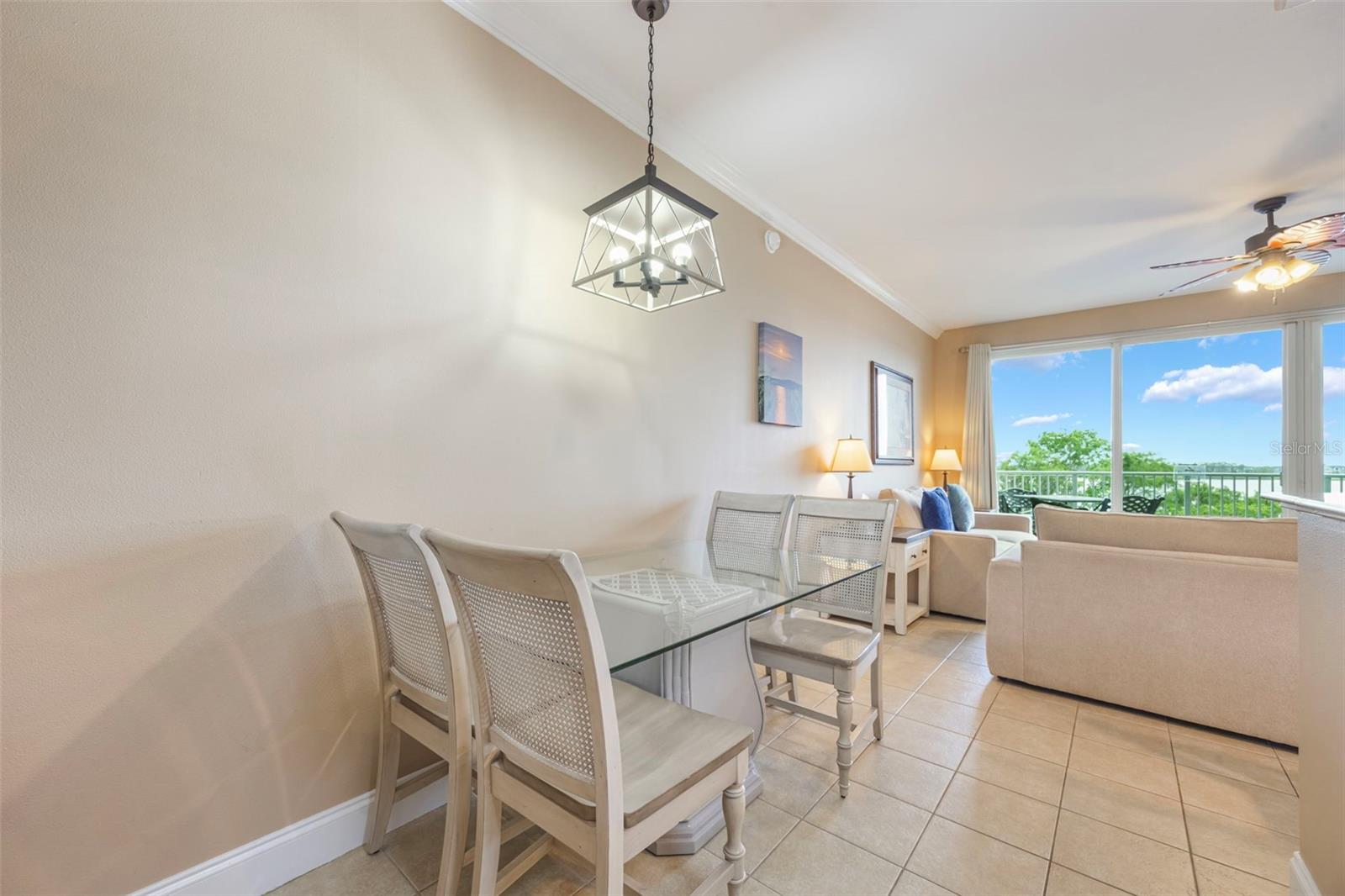 BLUE HERON BCH RESIDENCE TWR 02 CONDO - Residential