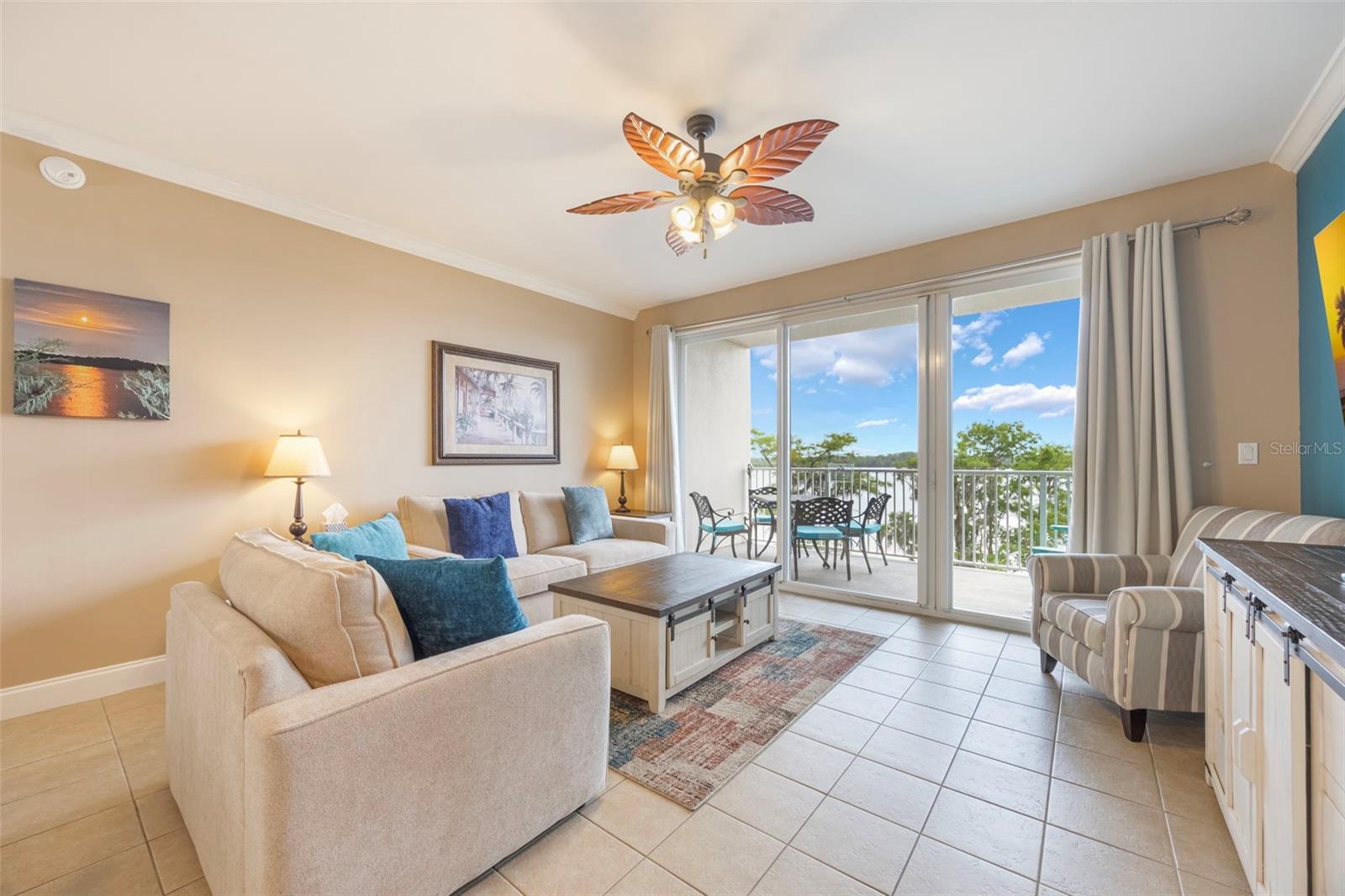 BLUE HERON BCH RESIDENCE TWR 02 CONDO - Residential
