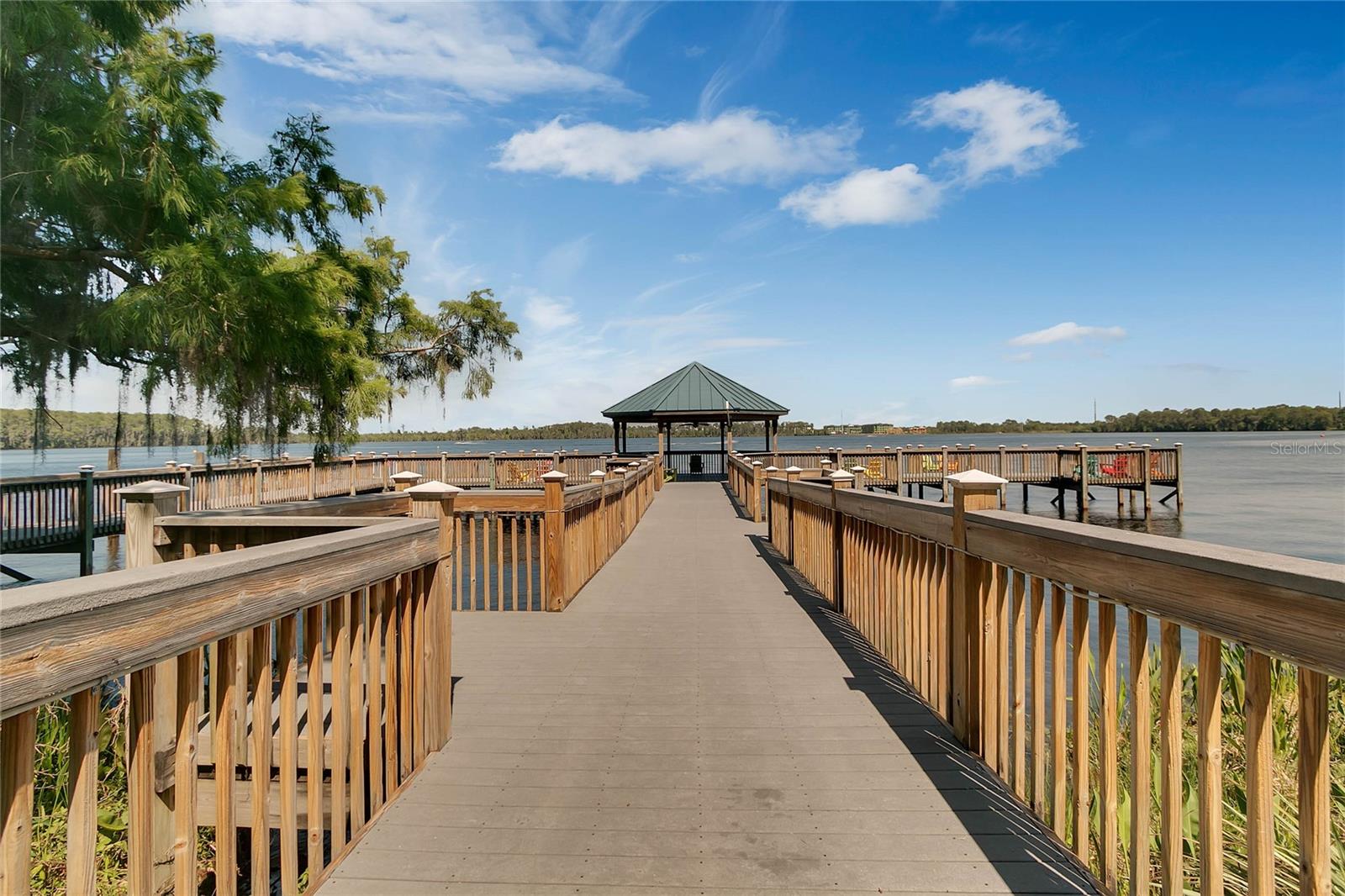 BLUE HERON BCH RESIDENCE TWR 02 CONDO - Residential