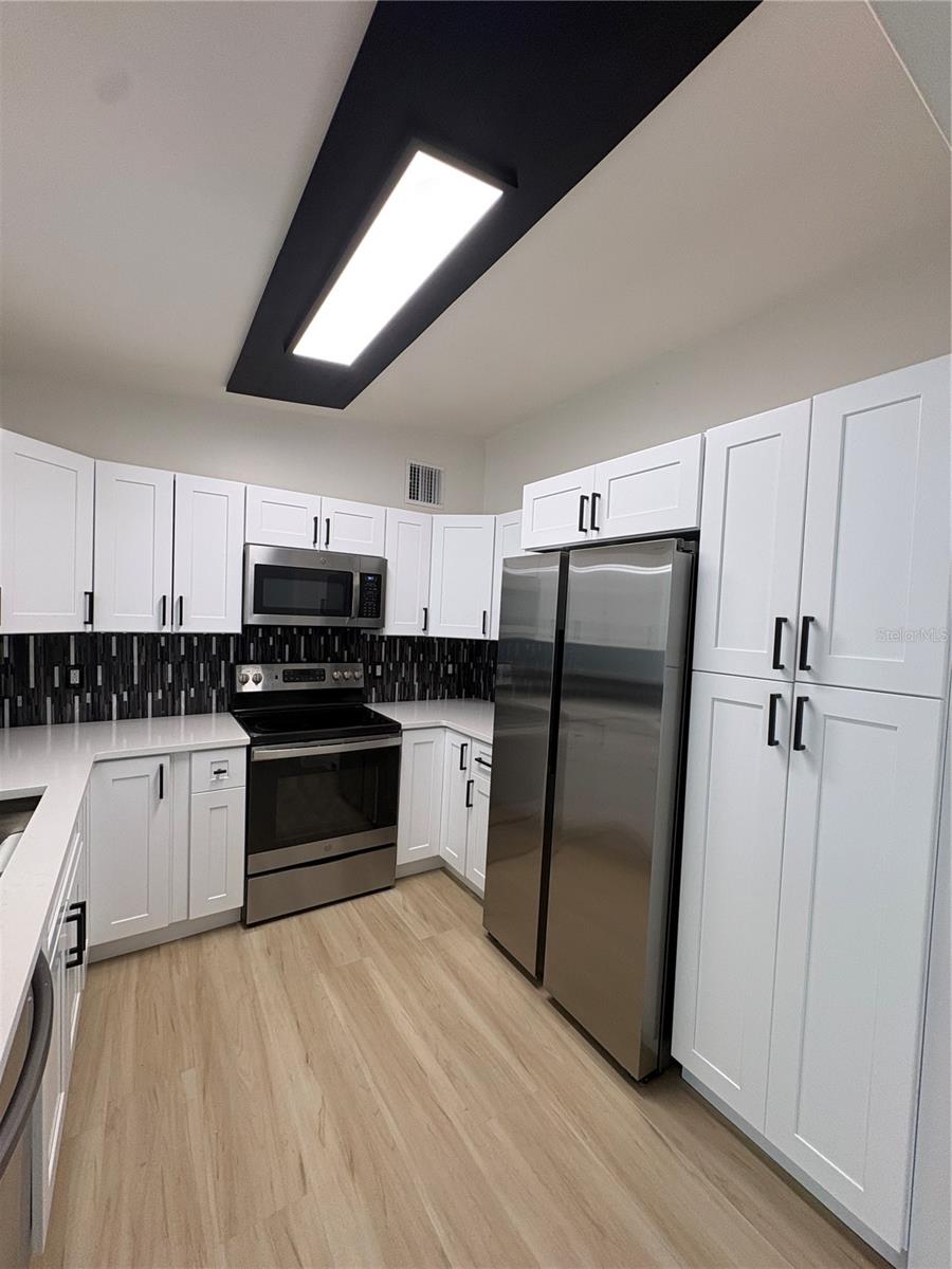 ORANGE ESTATES OF ST PETE - Residential