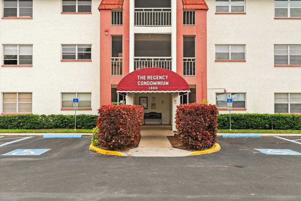 Photo of 1860 Massachusetts Avenue NE #101, St Petersburg, FL 33703 (MLS # TB8449772)