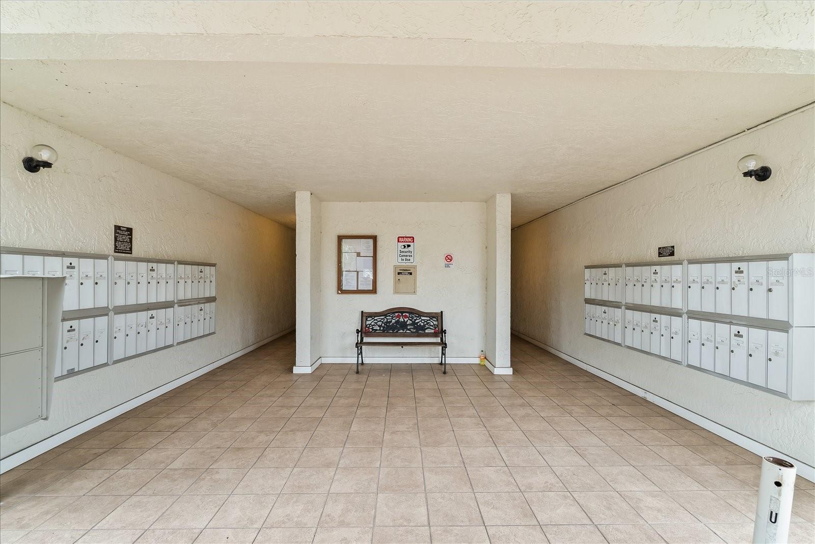 REGENCY CONDO THE - Residential