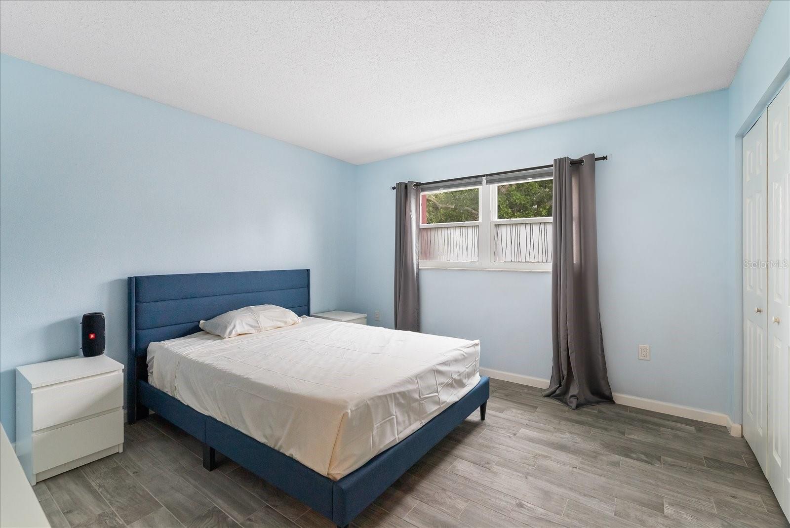 REGENCY CONDO THE - Residential