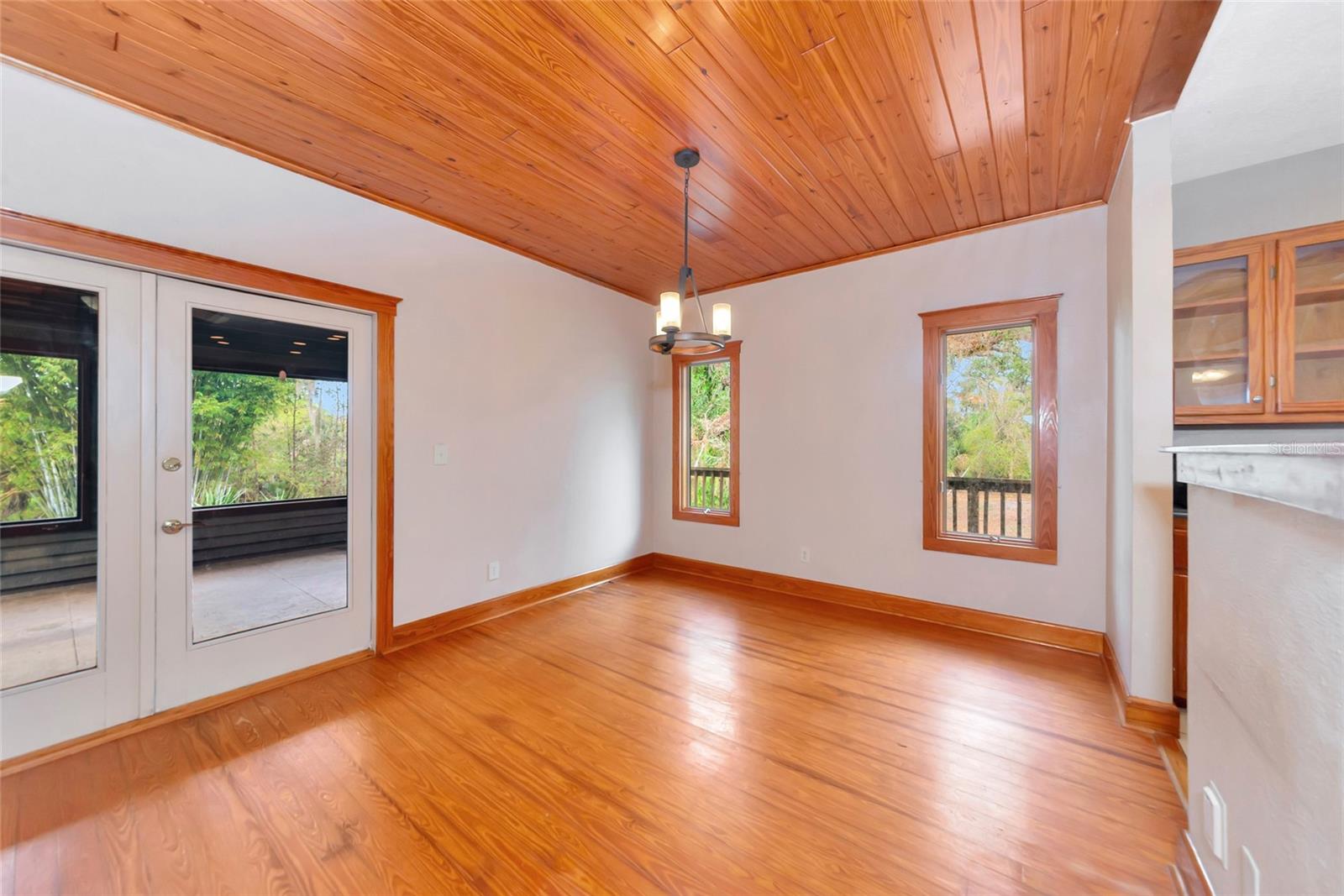 RANCHES AT MOSSY HAMMOCK - Residential