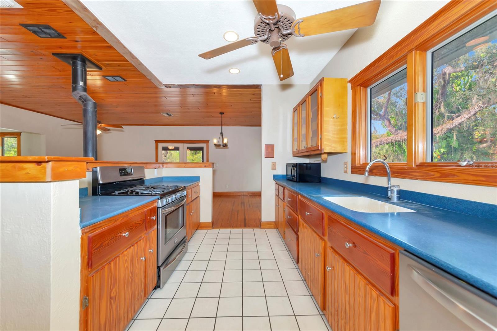 RANCHES AT MOSSY HAMMOCK - Residential