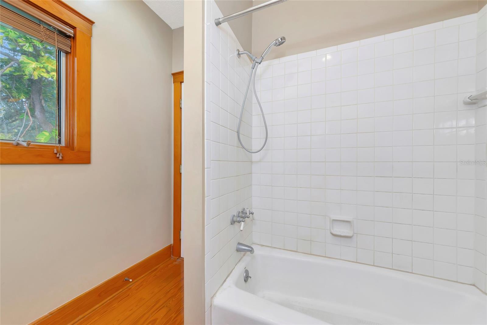 RANCHES AT MOSSY HAMMOCK - Residential