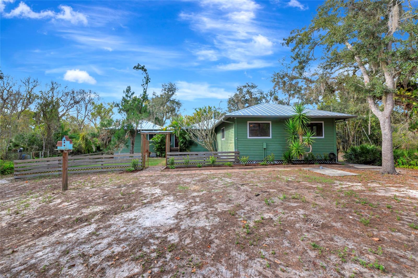 RANCHES AT MOSSY HAMMOCK - Residential