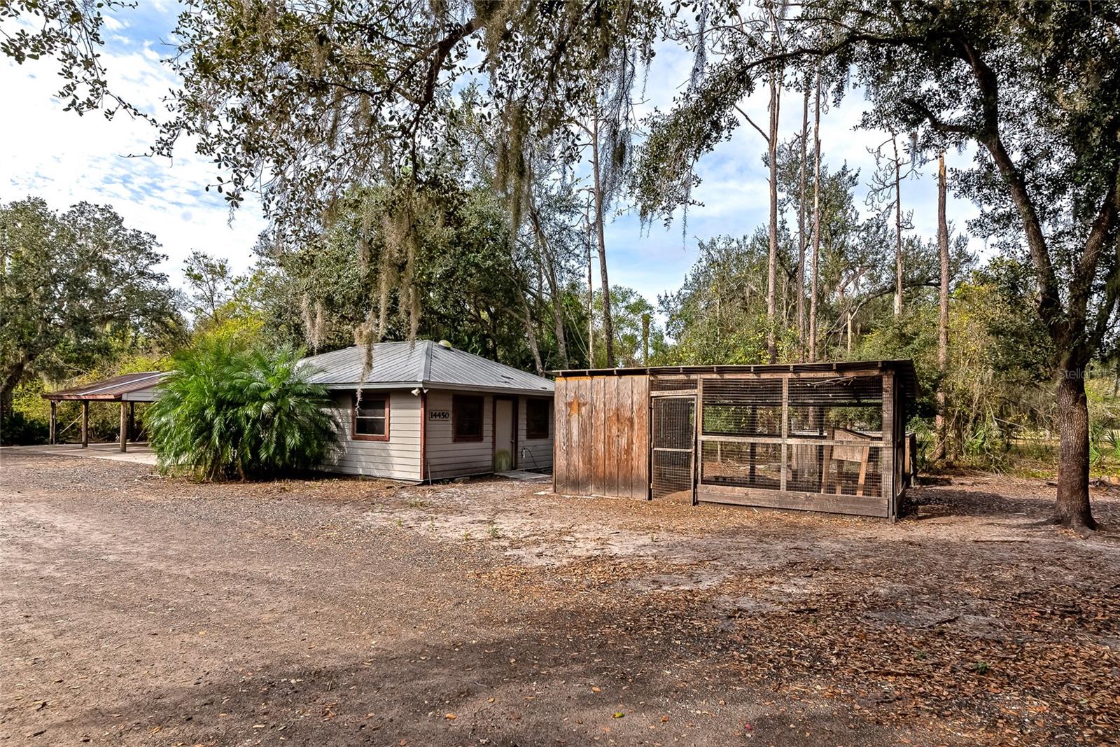 RANCHES AT MOSSY HAMMOCK - Residential