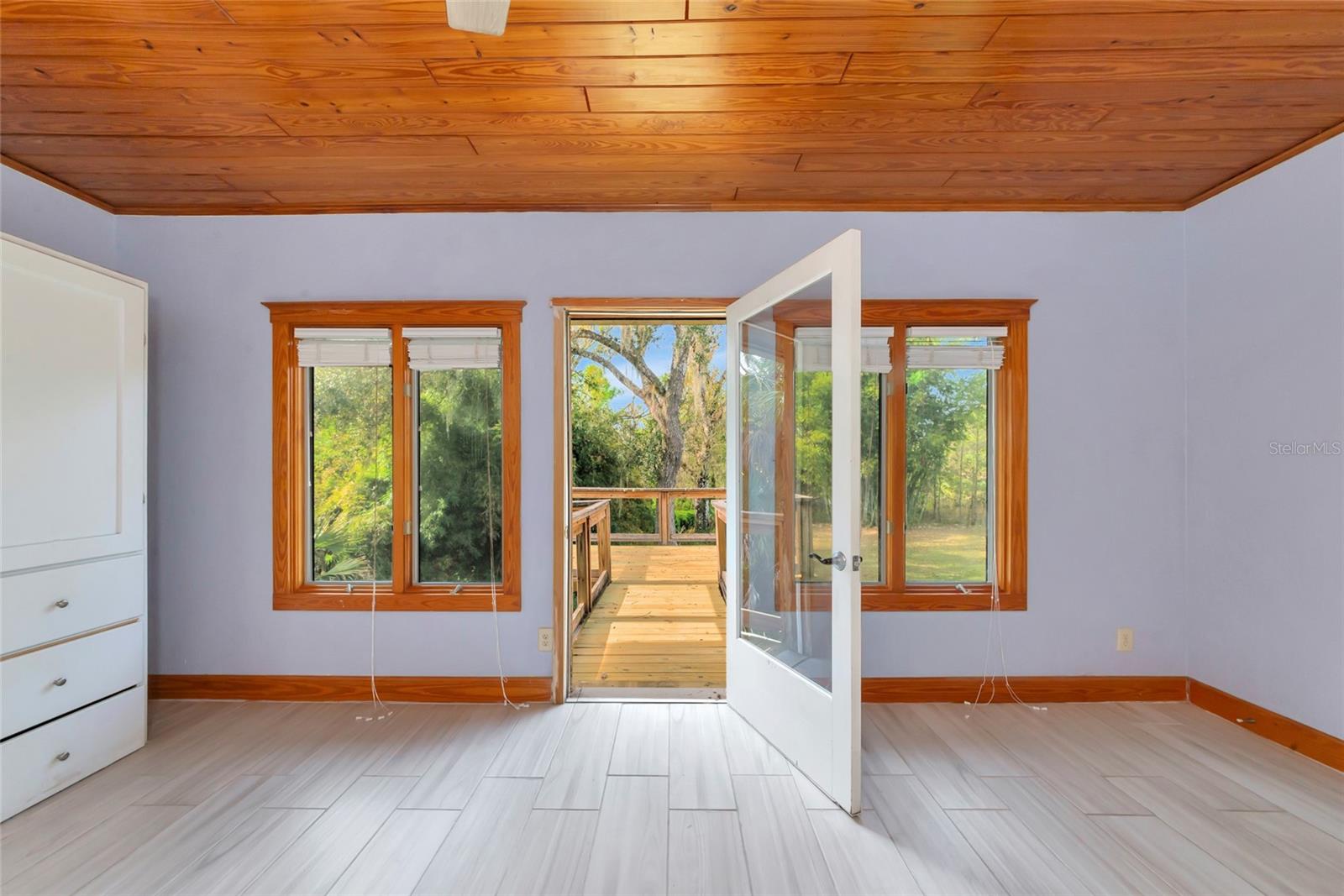 RANCHES AT MOSSY HAMMOCK - Residential