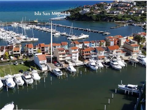 9 ISLA SAN MIGUEL 9 HUMACAO  00791