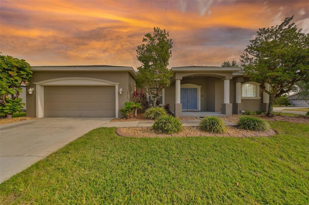 Photo of 10916 Dunscore Cottage Way, Wimauma, FL 33598 (MLS # TB8375940)