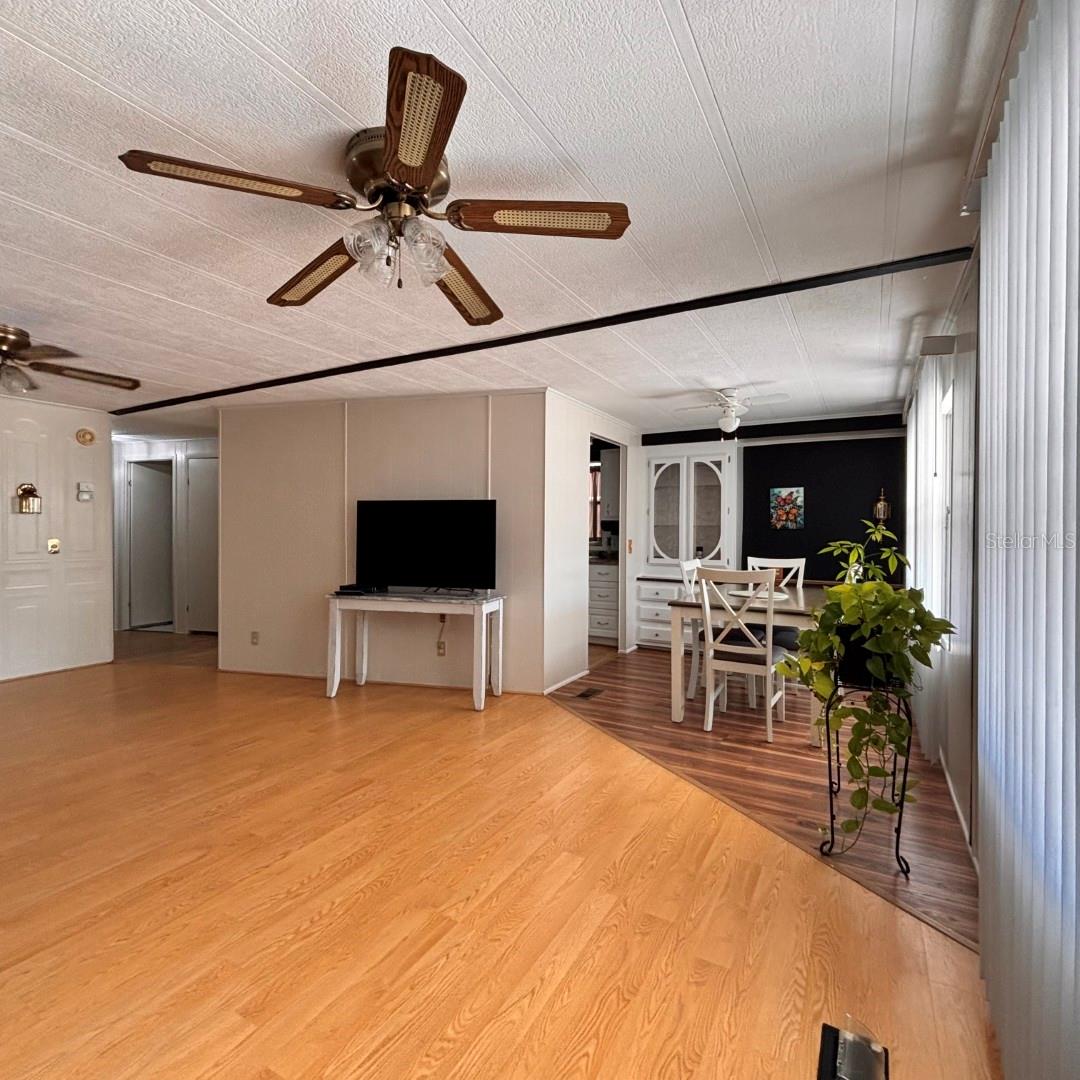 SHADOW BROOK MOBILE HOME - Residential