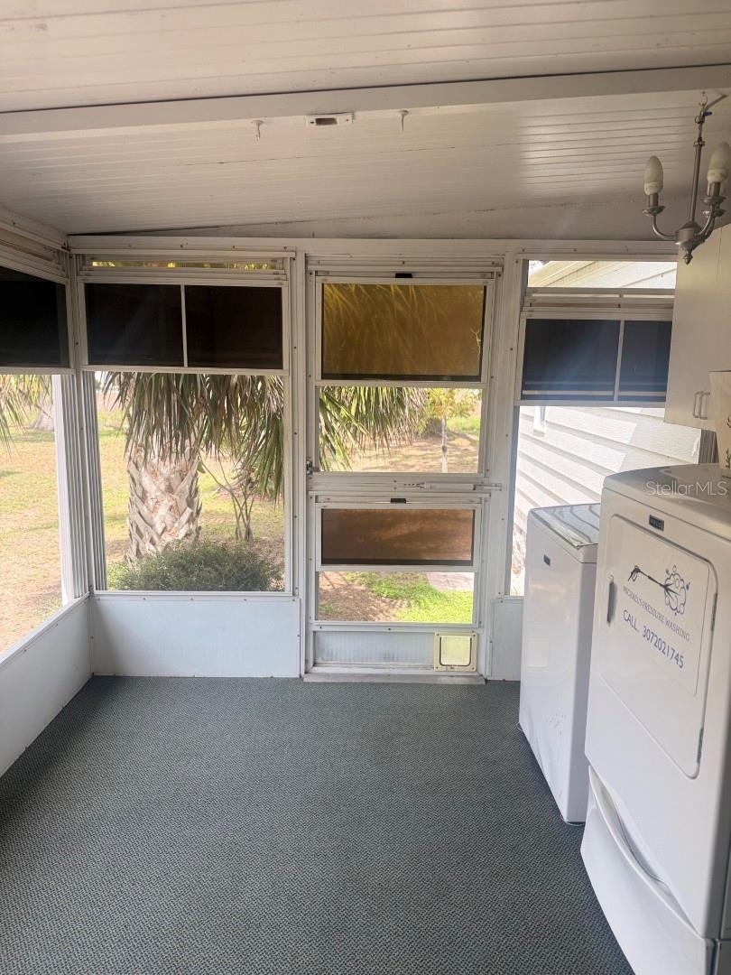 SHADOW BROOK MOBILE HOME - Residential