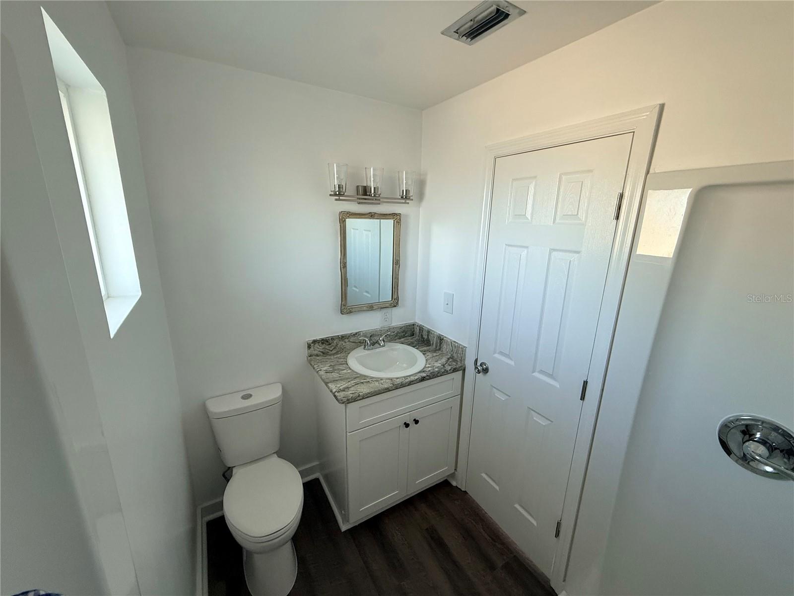 HORSESHOE BEACH - Residential