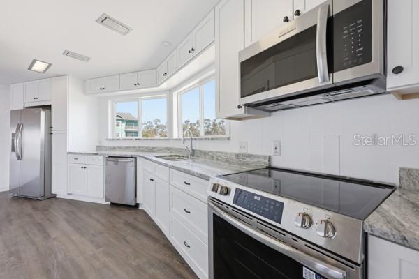 HORSESHOE BEACH - Residential