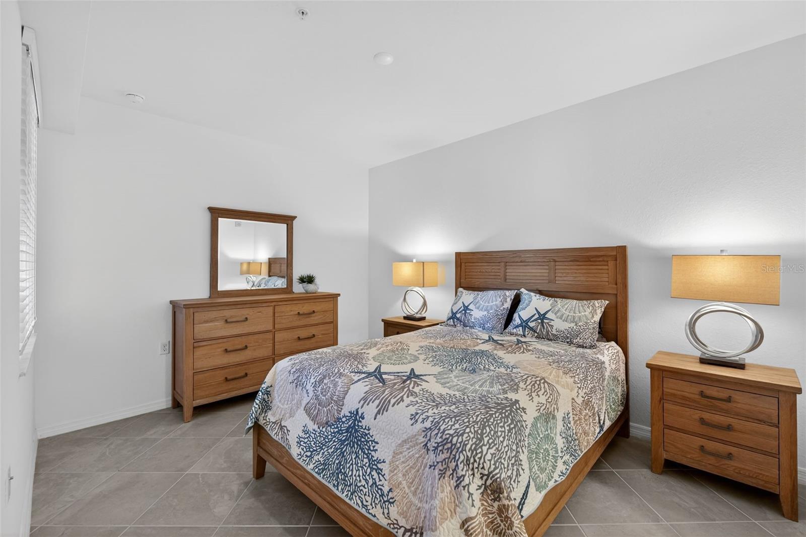 TERRACE VI AT HERITAGE LANDING - Residential