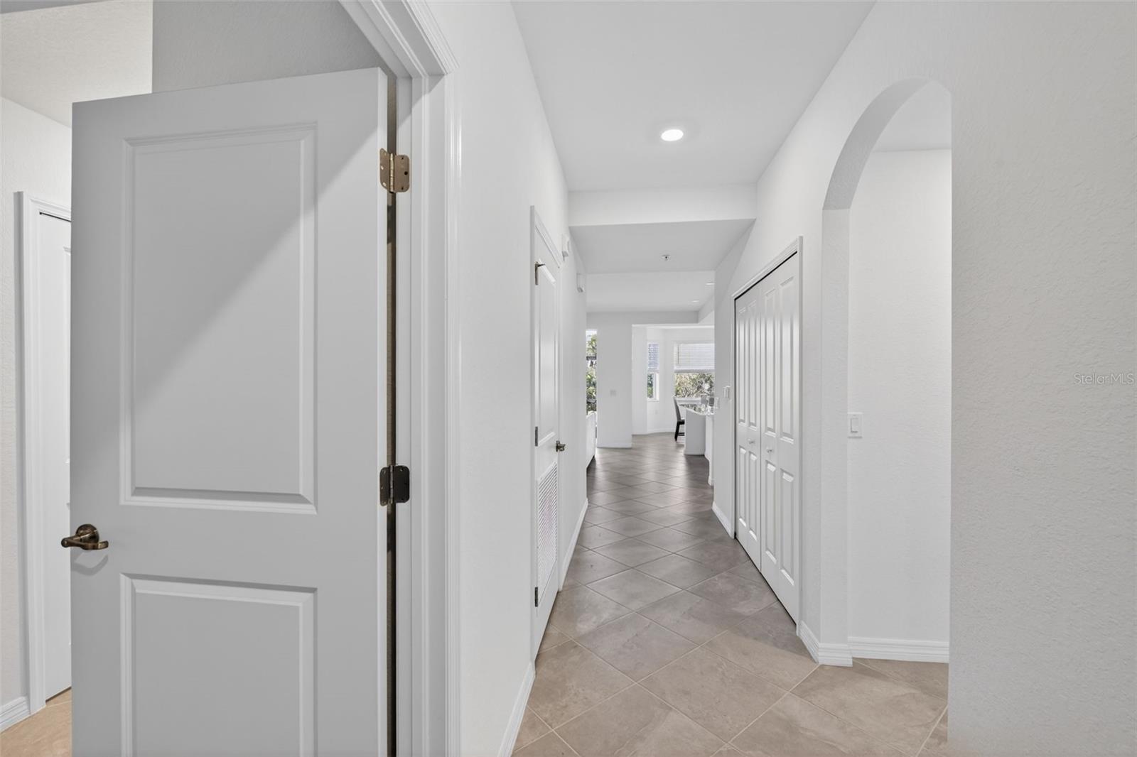 TERRACE VI AT HERITAGE LANDING - Residential