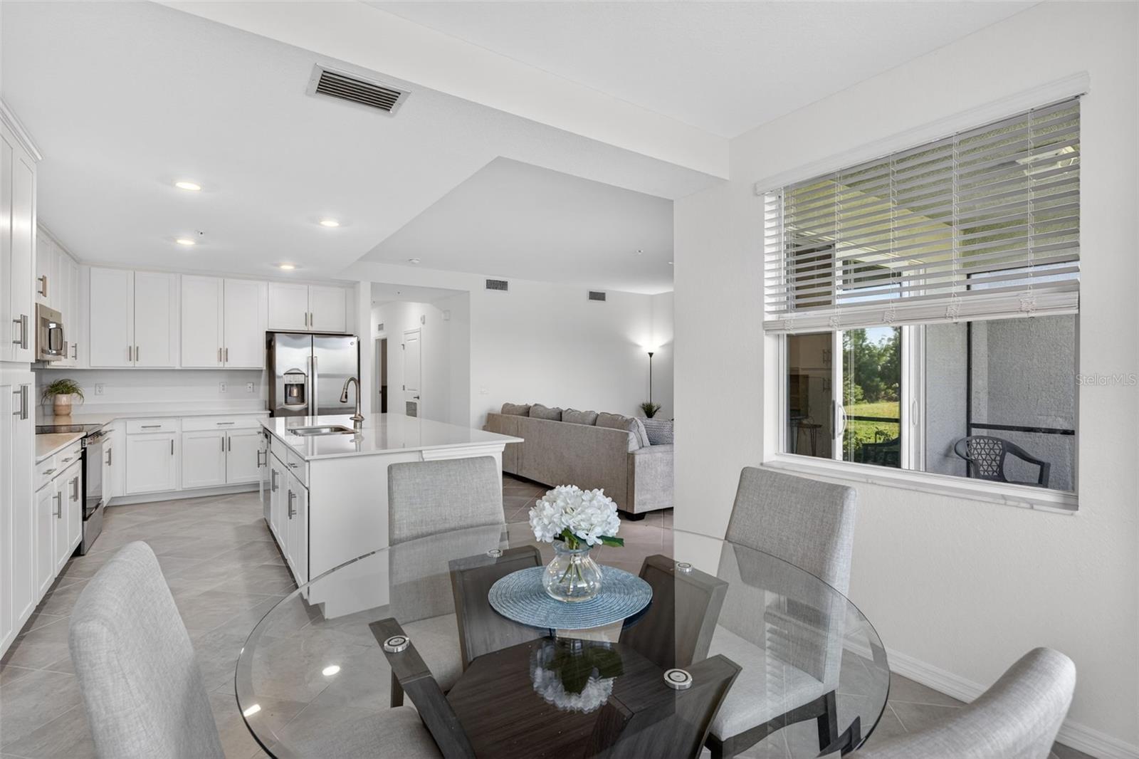 TERRACE VI AT HERITAGE LANDING - Residential