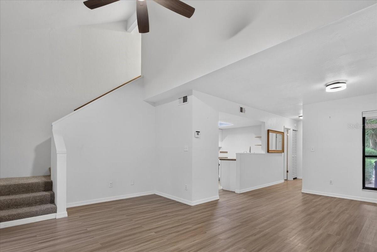5204 NW 34TH PLACE