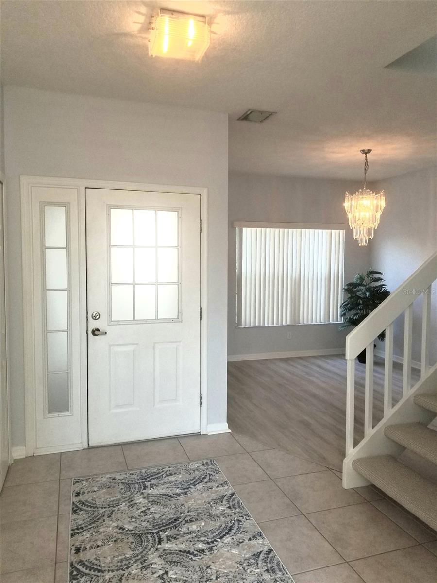 LAUREL OAKS AT EAST LAKE - Residential