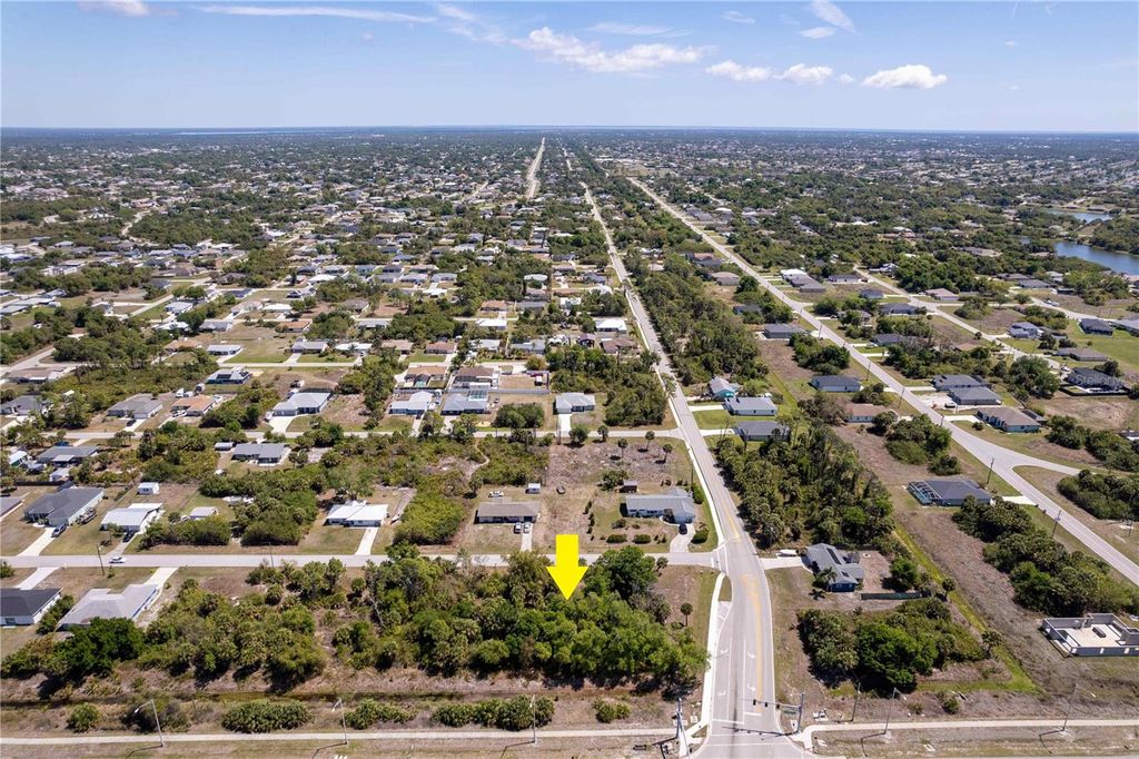 Photo of 7679 Castleberry Terrace, Englewood, FL 34224 (MLS # A4688027)