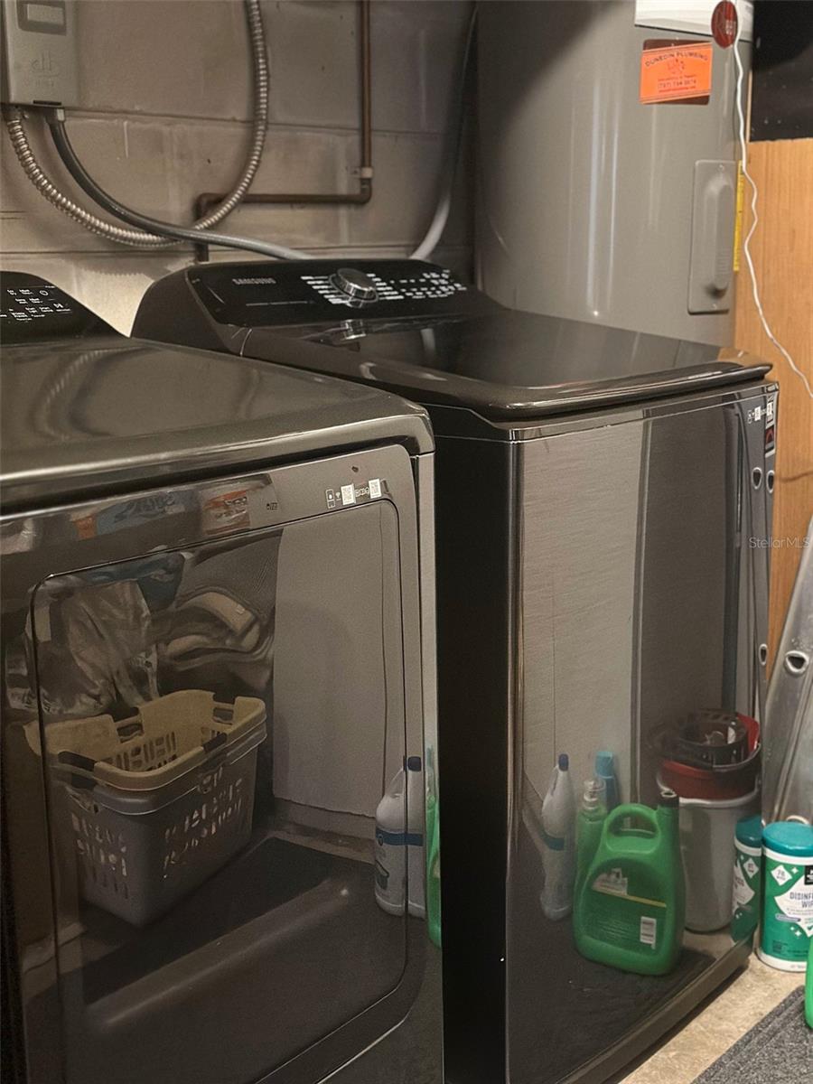 BELMONT - Residential