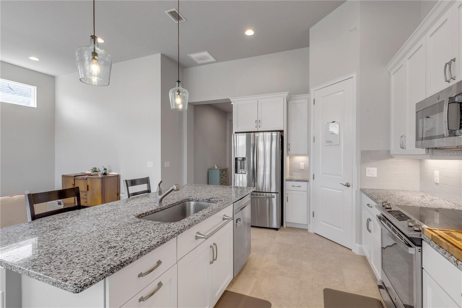 MOSAIC PH 2 - Residential