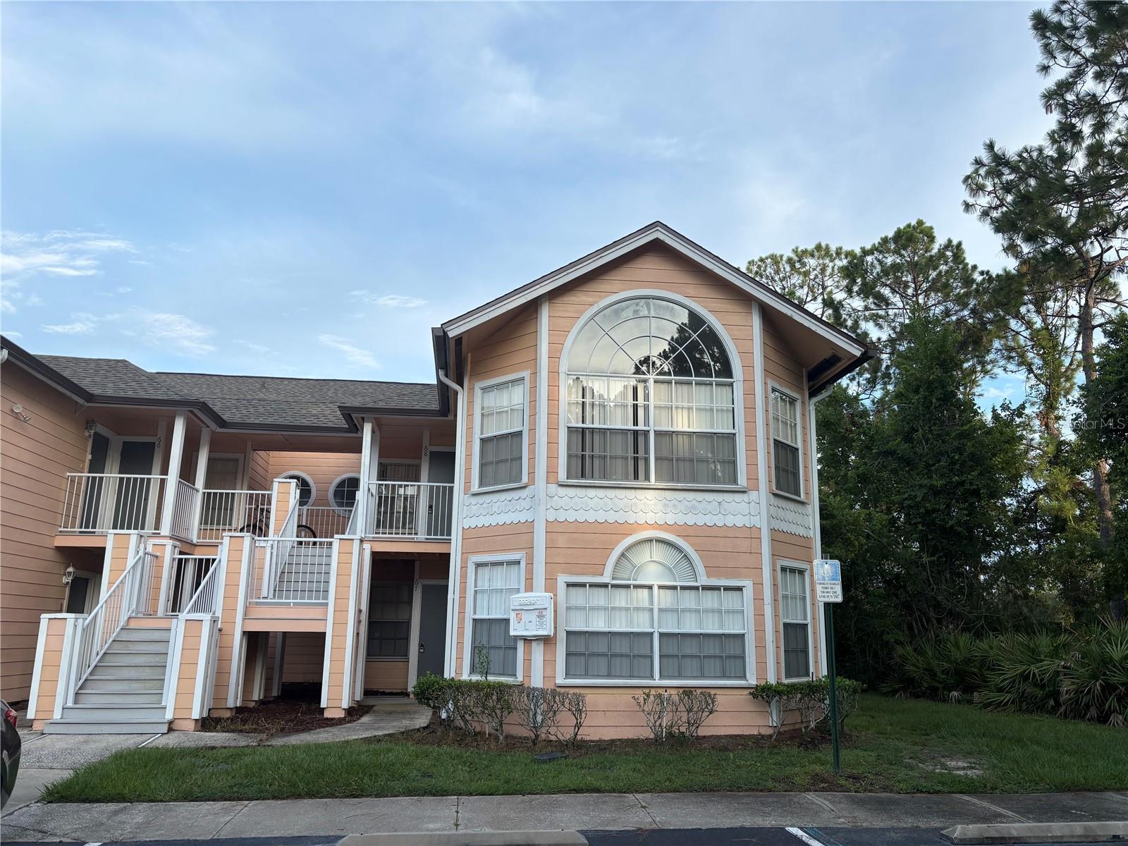 **Welcome home to this bright and spacious 3-bedroom, 2-bath upstairs end unit condo! Flooded with natural light coming through the large windows, and high living room ceilings, this thoughtfully designed condo offers an open kitchen, dining and living-room floorplan. This condo is located in a peaceful location offering resort-style amenities including a sparkling pool, playground, clubhouse, fitness center and sauna. Perfectly located near popular restaurants, shopping centers, and everyday conveniences, this condo offers the ideal blend of tranquility and accessibility. Don't miss your chance to live in this vibrant community, or use it as a long-term or short-term rental property.**