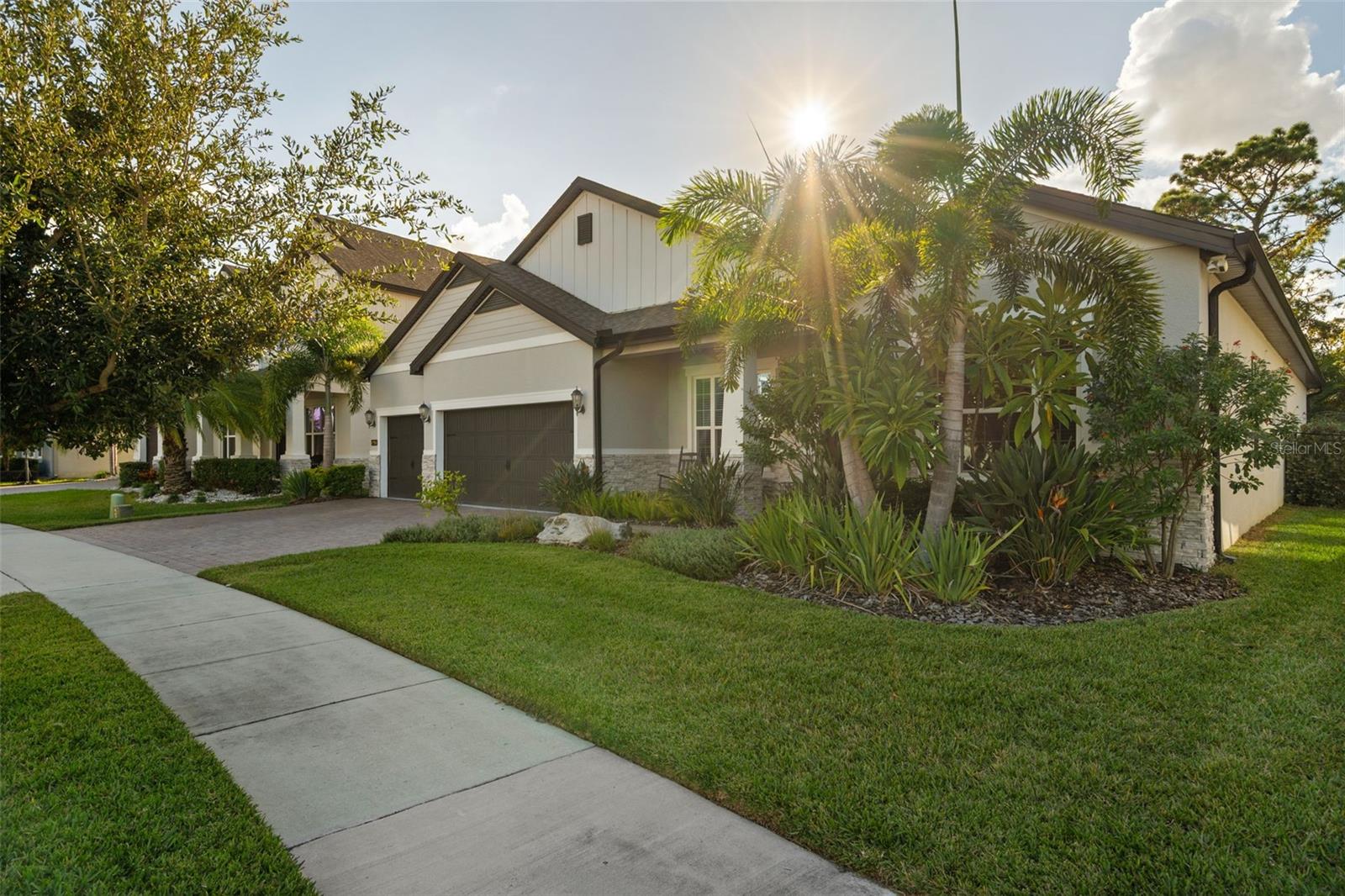 WATERS EDGE AT HAWKS CREST - Residential