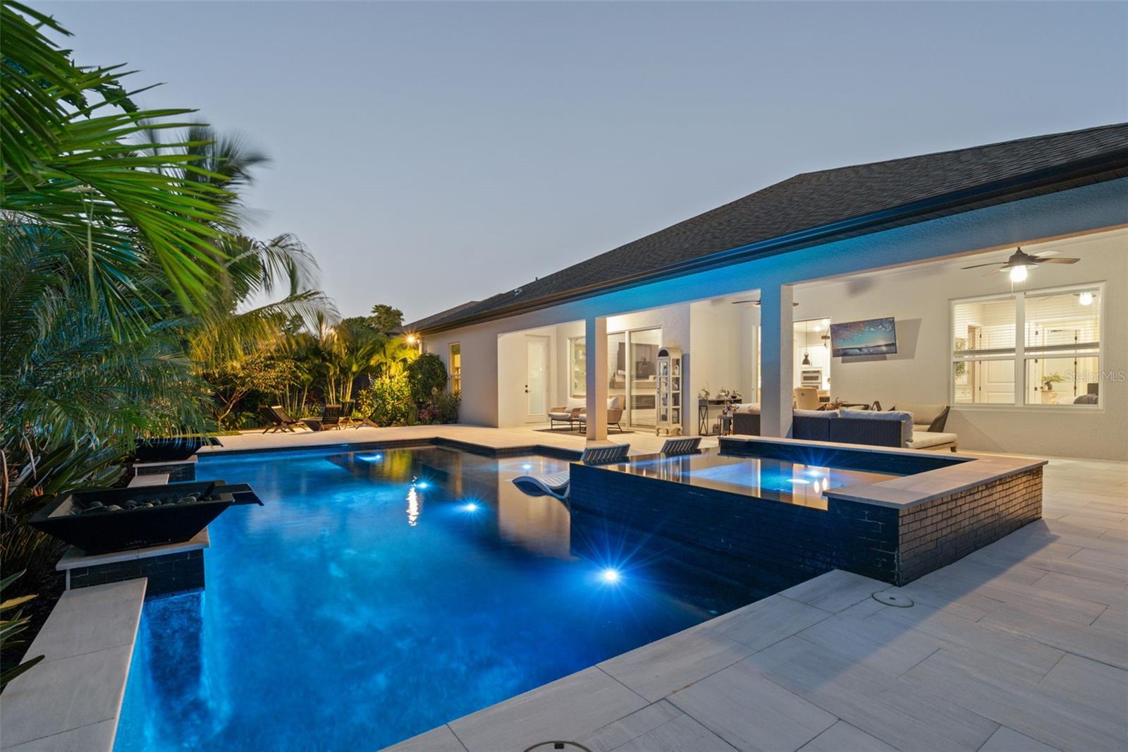 WATERS EDGE AT HAWKS CREST - Residential