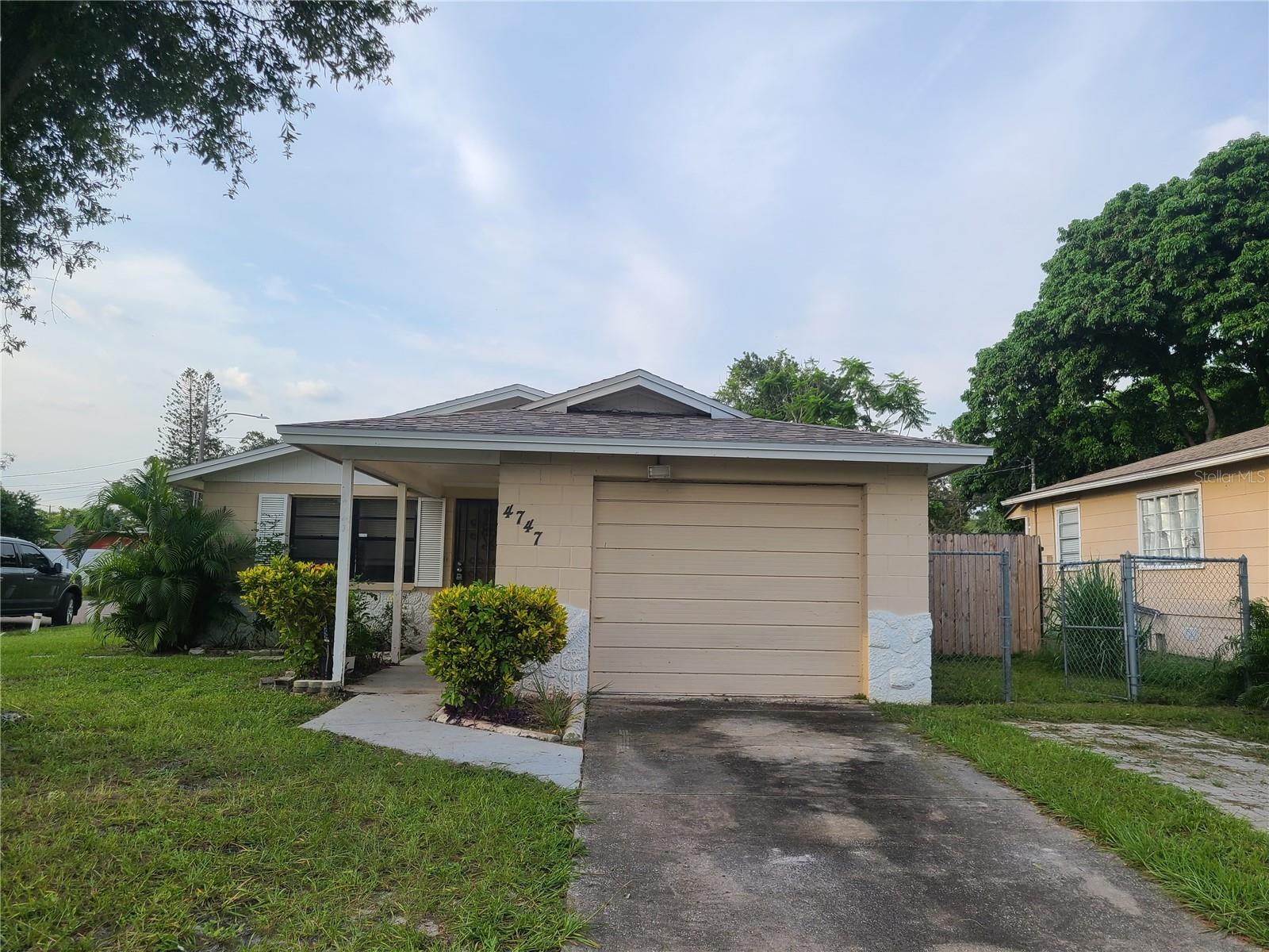 LEVERICHS J J TOURIST PARK - Residential Lease