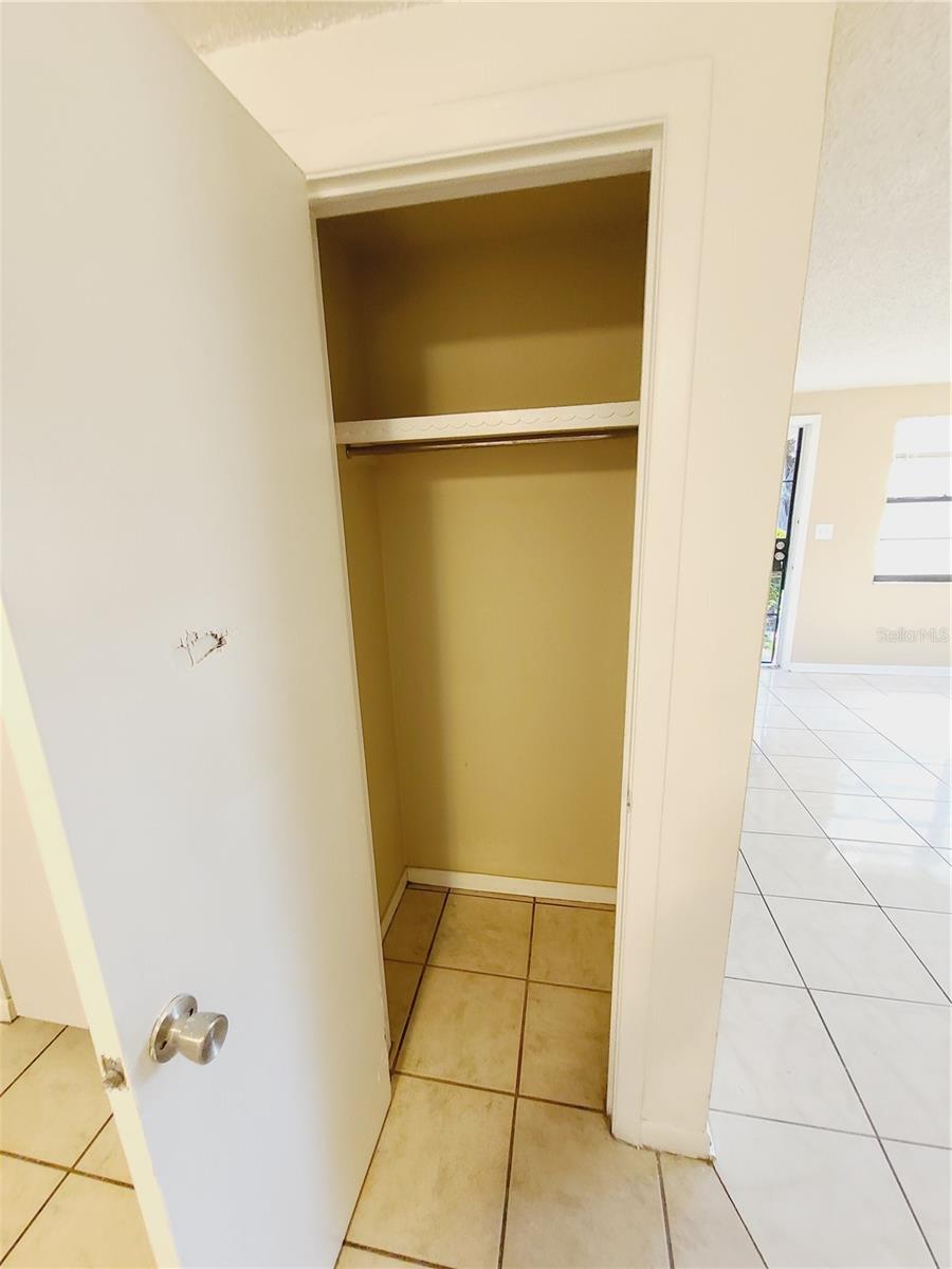 LEVERICHS J J TOURIST PARK - Residential Lease